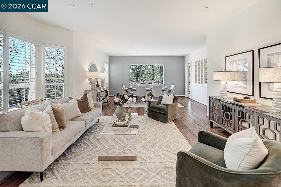 Photo #1: 41135558 Listing: Photo #1
