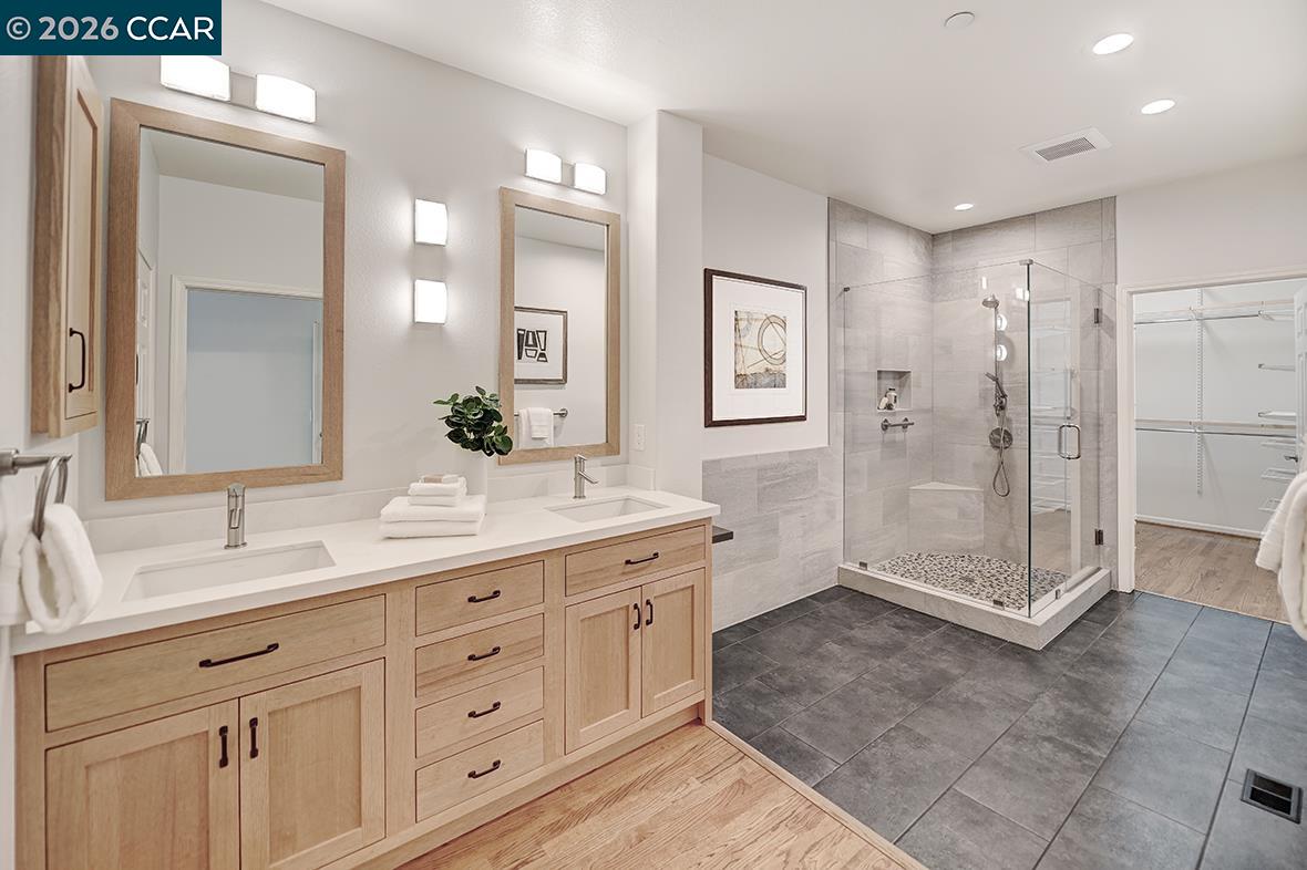 Photo #33: 41135558 Listing: Photo #33