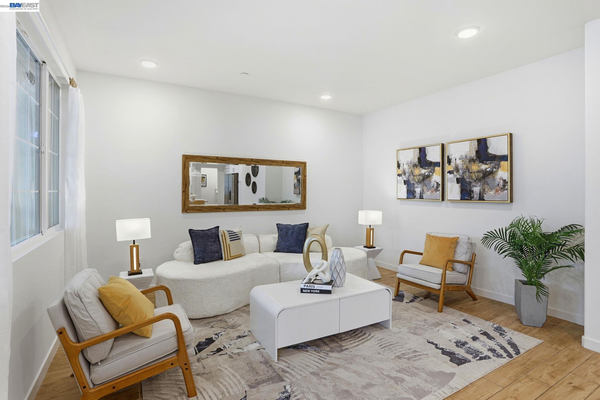 Photo #4: 41135561 Listing: Photo #4