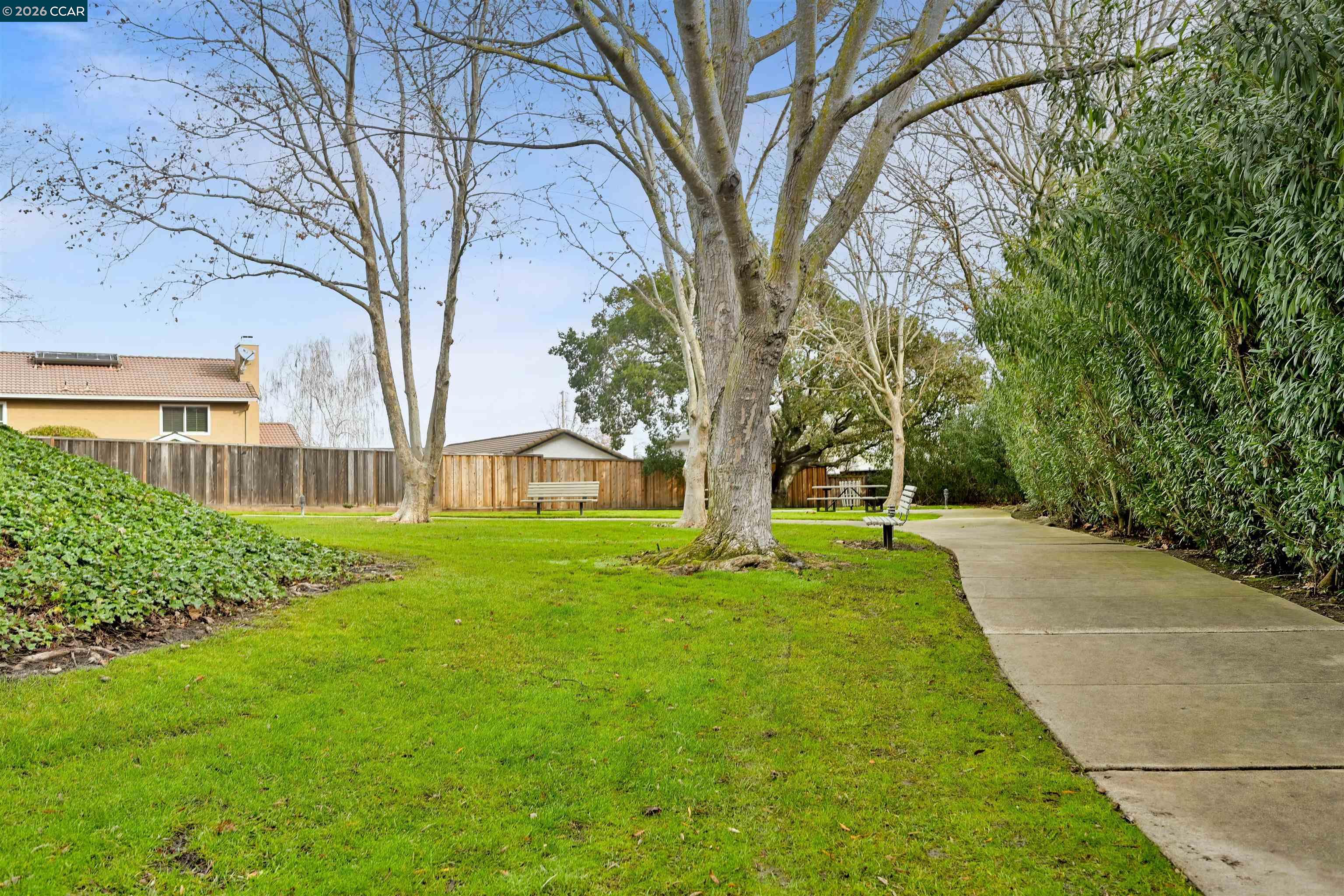 Photo #27: 41135563 Listing: Photo #27