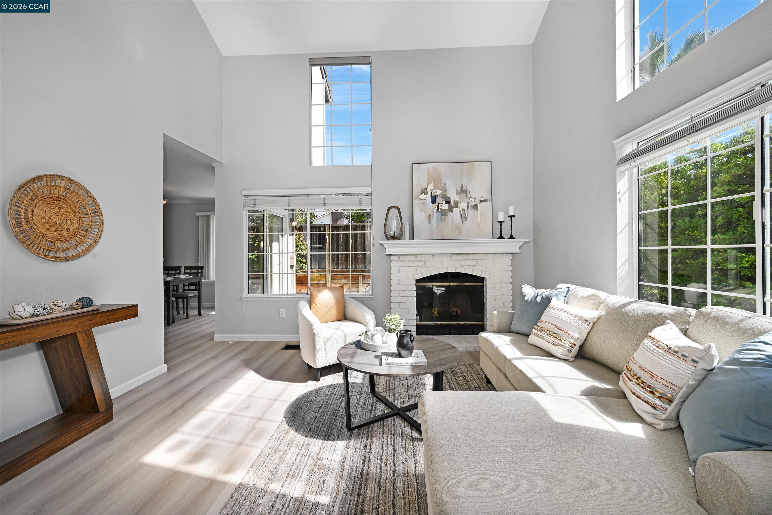 Photo #6: 41135563 Listing: Photo #6