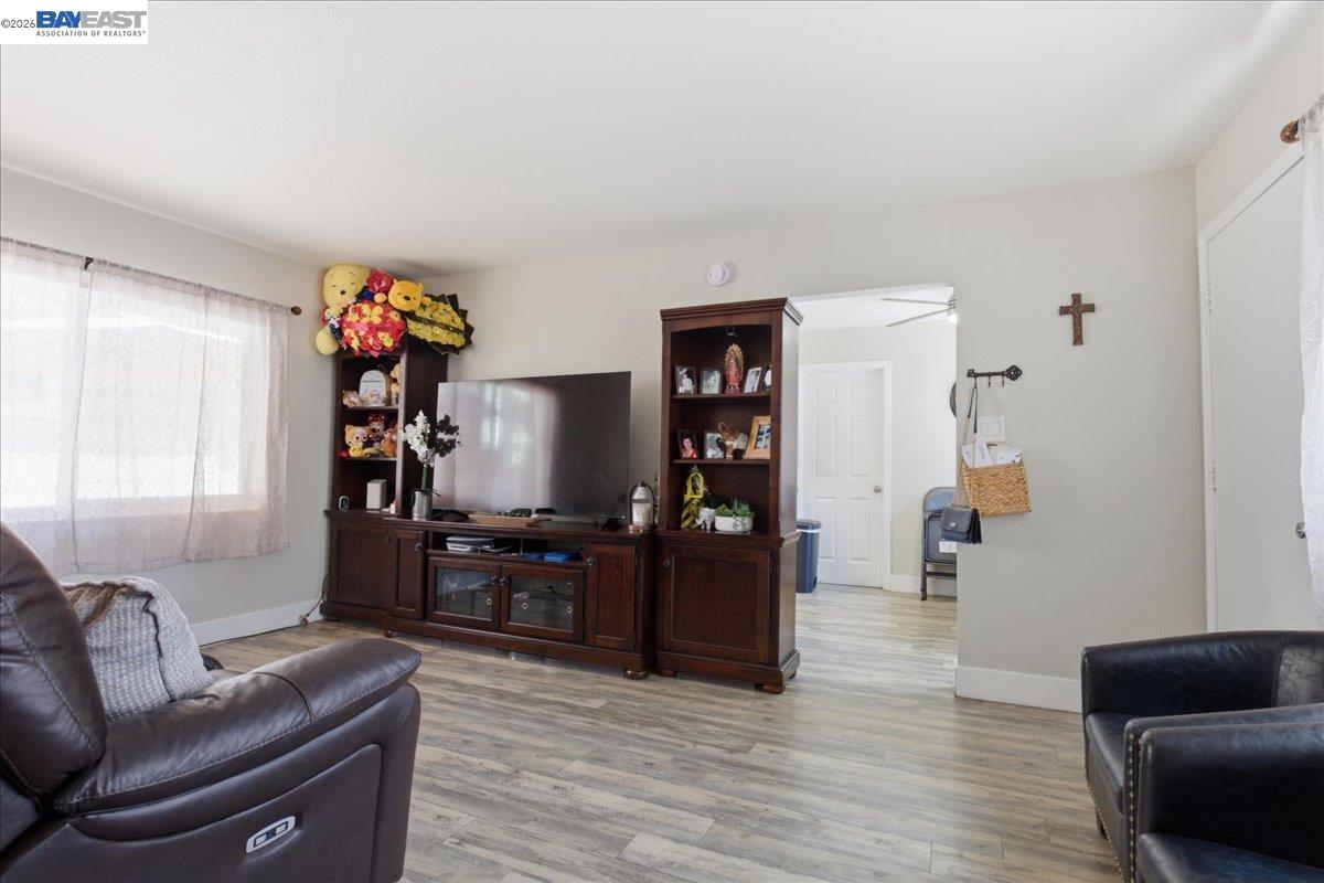 882 W Tennyson Rd, Hayward CA 94544 — photo 37