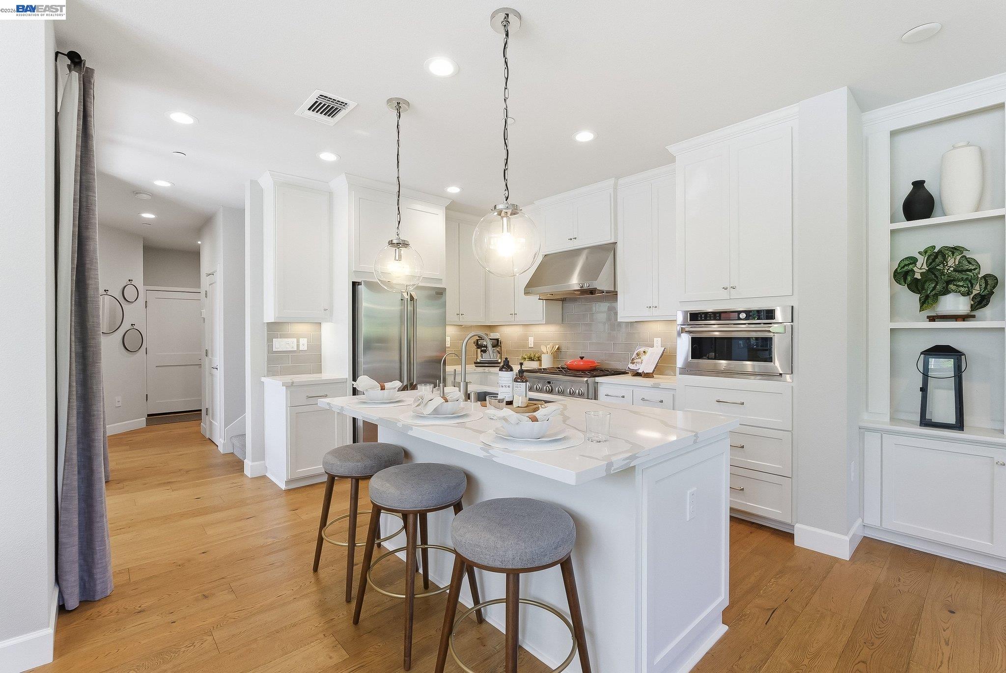 Photo #4: 41135588 Listing: Photo #4