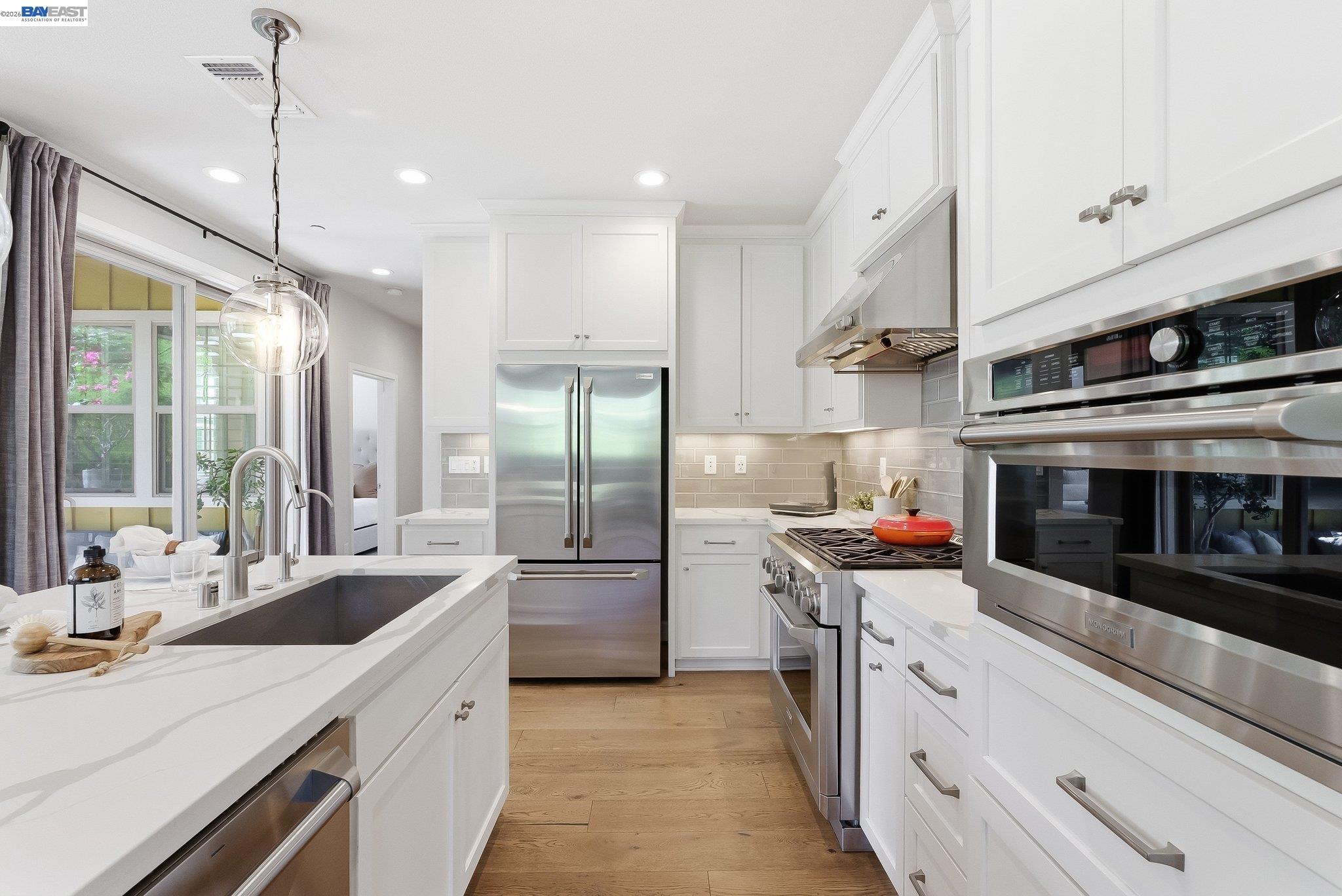 Photo #5: 41135588 Listing: Photo #5