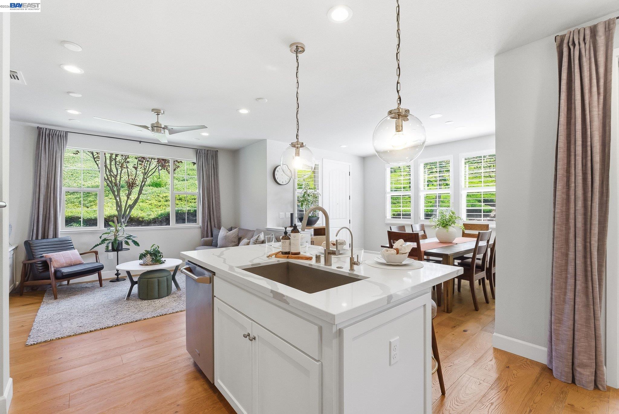 Photo #6: 41135588 Listing: Photo #6