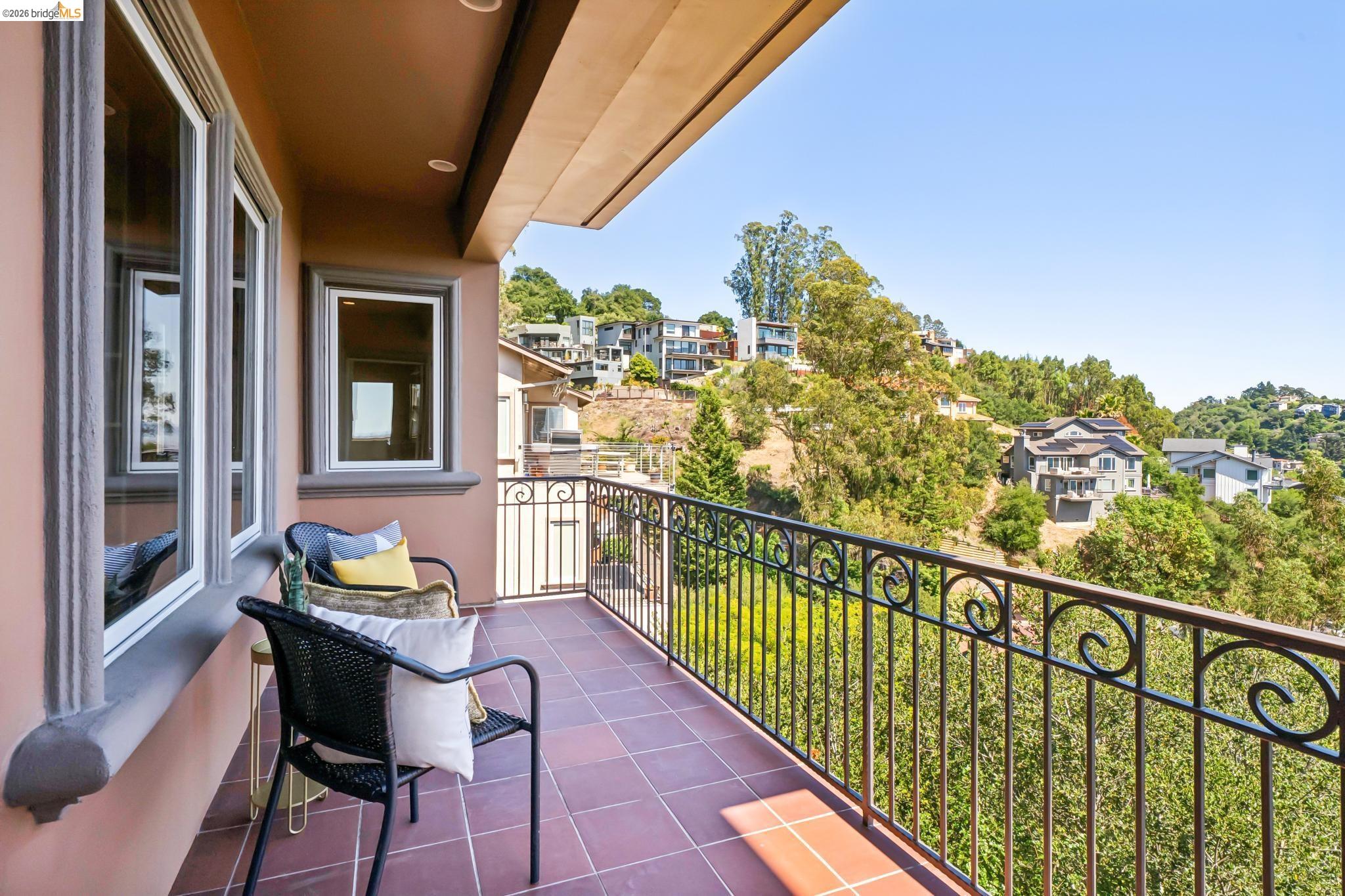 6611 Elverton Dr, Oakland CA 94611 — photo 65