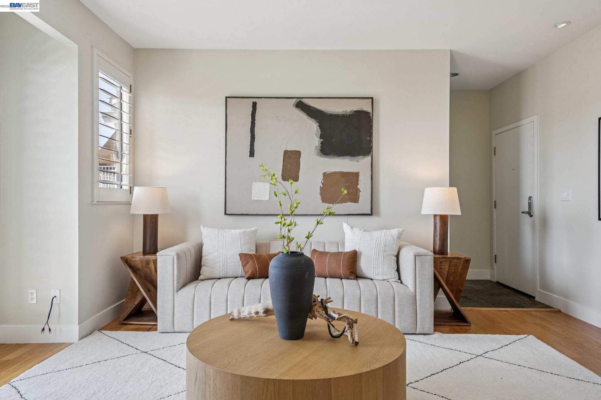 Photo #7: 41135595 Listing: Photo #7