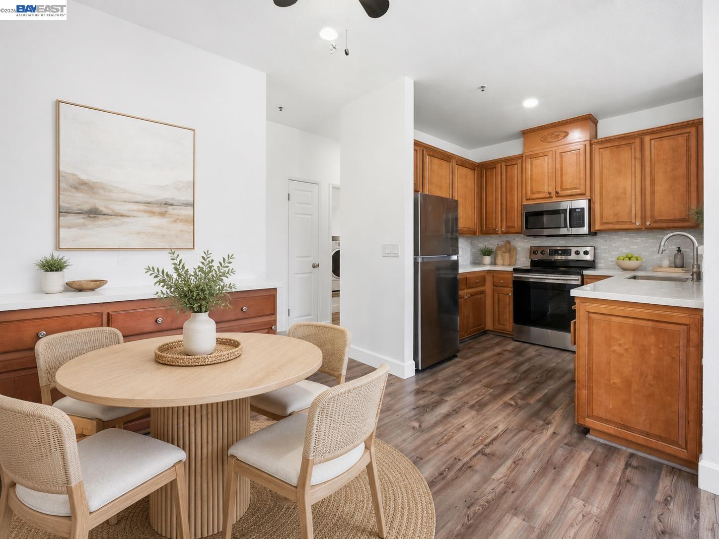 Photo #3: 41135613 Listing: Photo #3