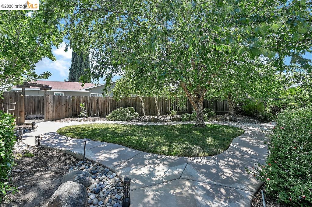 1225 Tarrogana Dr, Tracy CA 95376 — photo 7