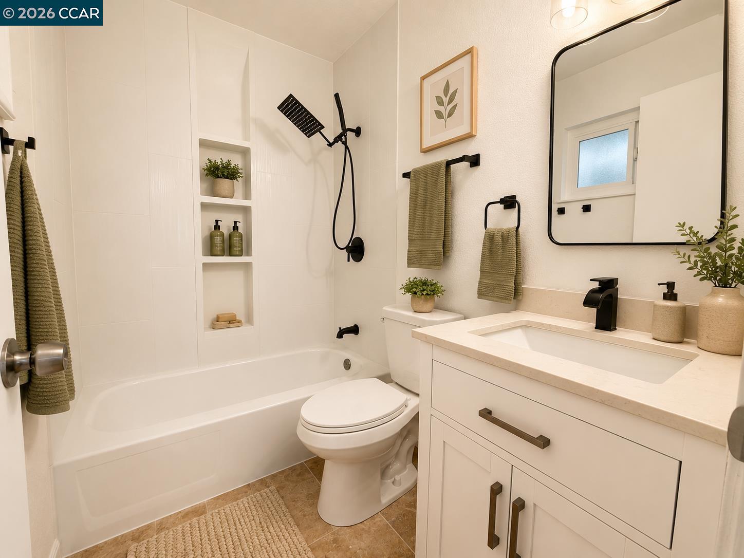 Photo #8: 41135634 Listing: Photo #8
