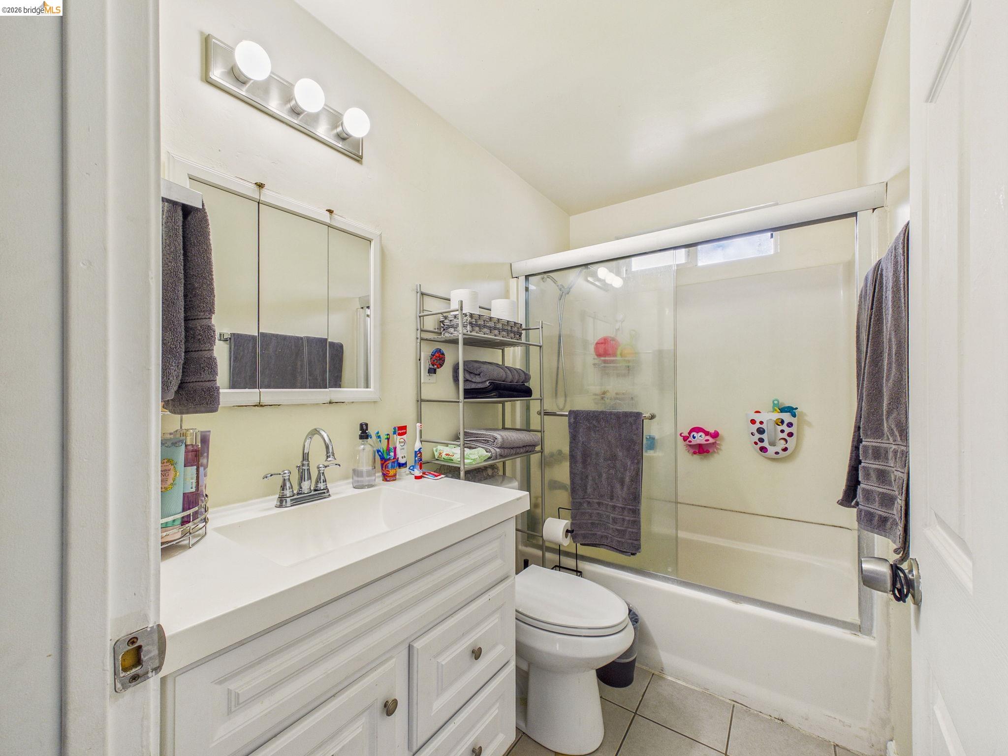 19034 Western Blvd, Hayward CA 94541 — photo 18