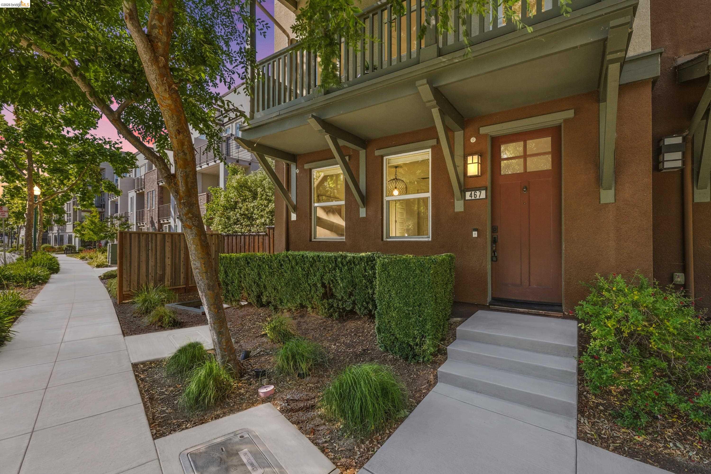 Photo #1: 41135644 Listing: Photo #1