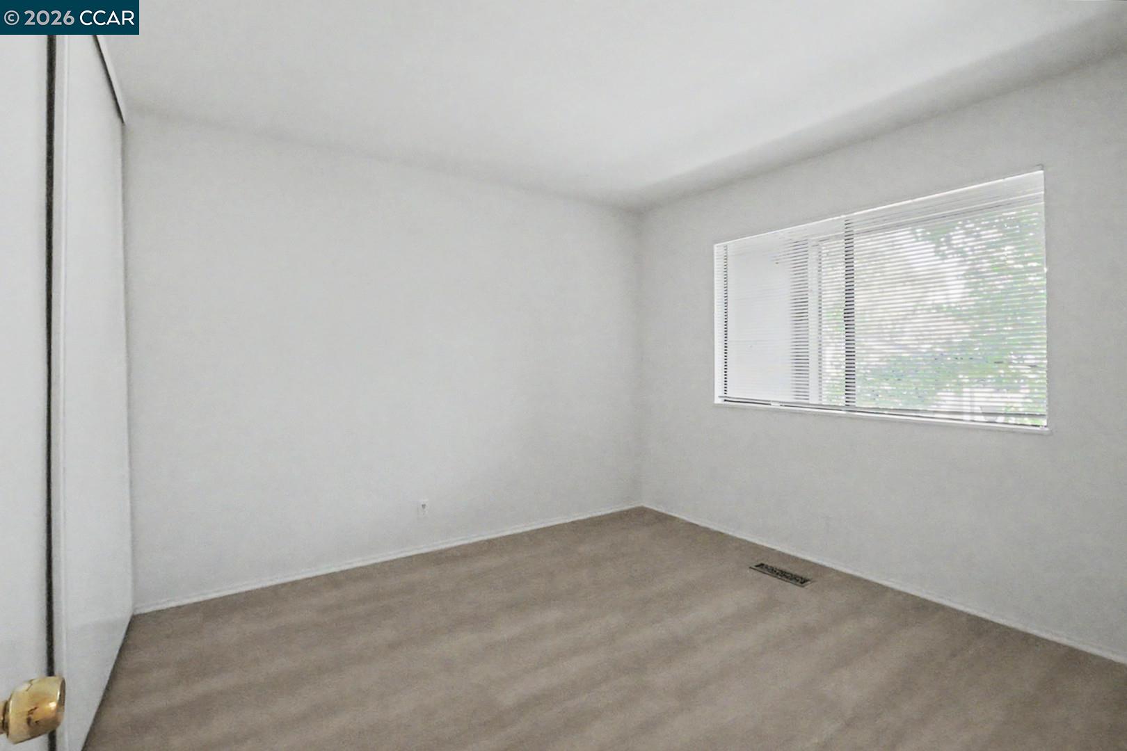 Photo #21: 41135652 Listing: Photo #21