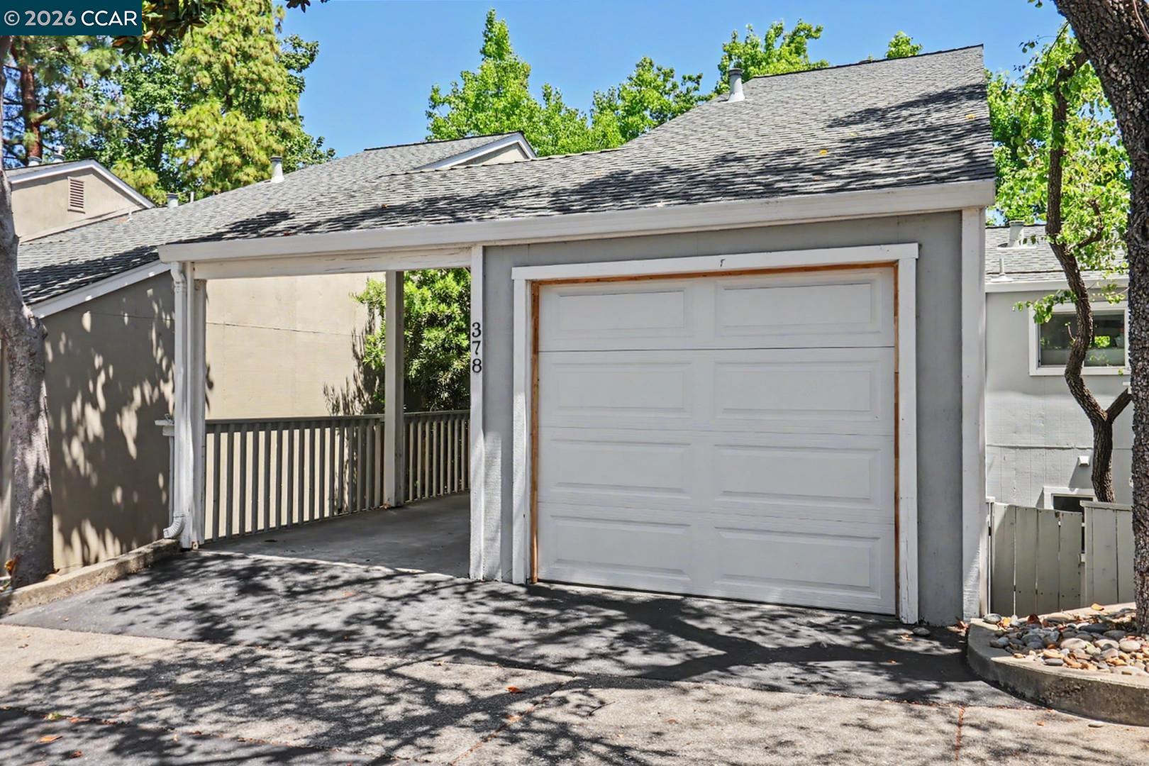 Photo #24: 41135652 Listing: Photo #24