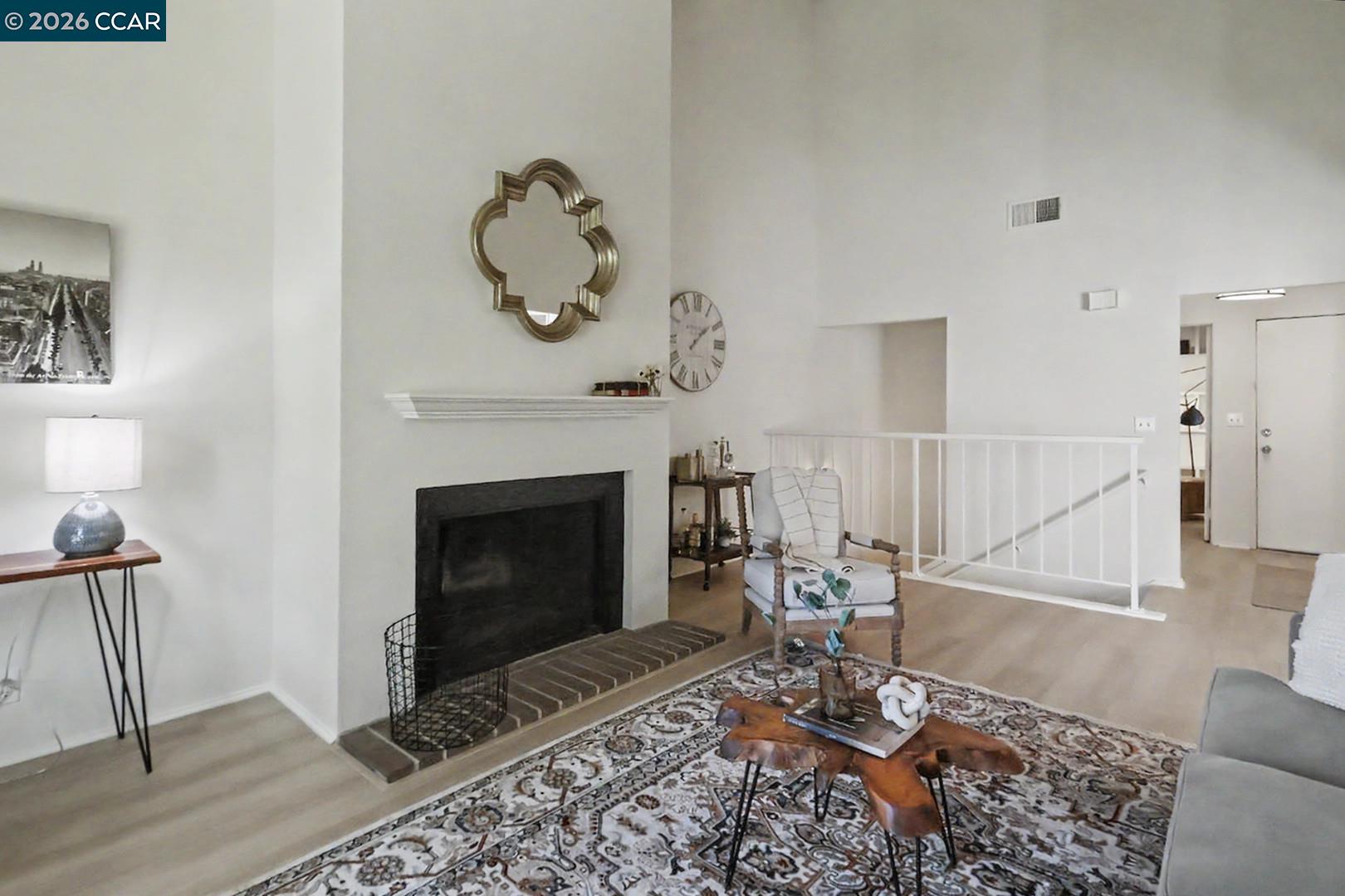 Photo #6: 41135652 Listing: Photo #6