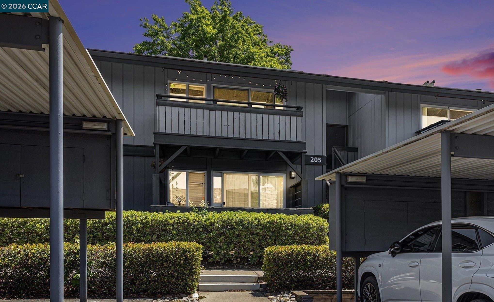 Photo #1: 41135654 Listing: Photo #1
