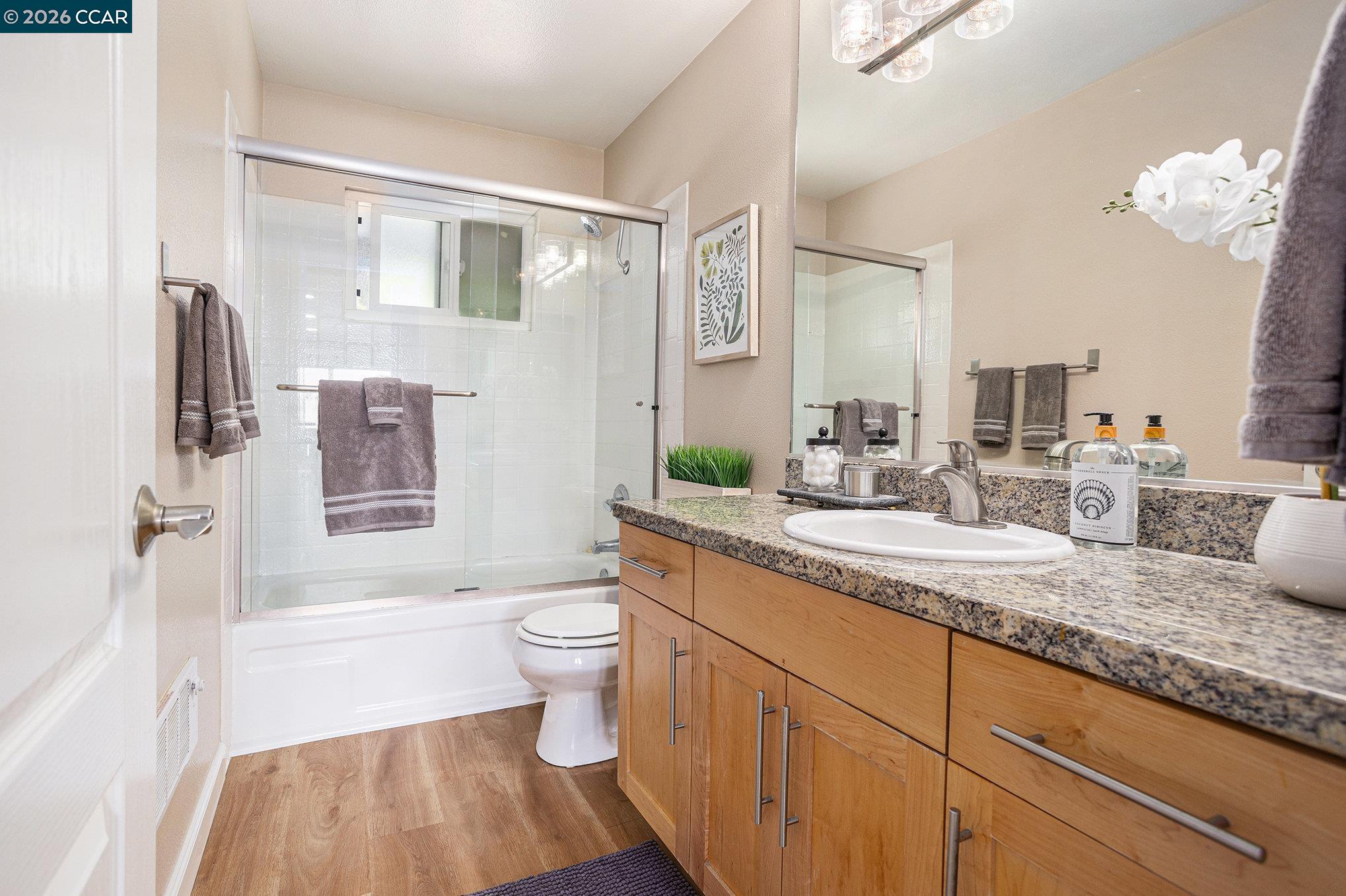 Photo #15: 41135654 Listing: Photo #15