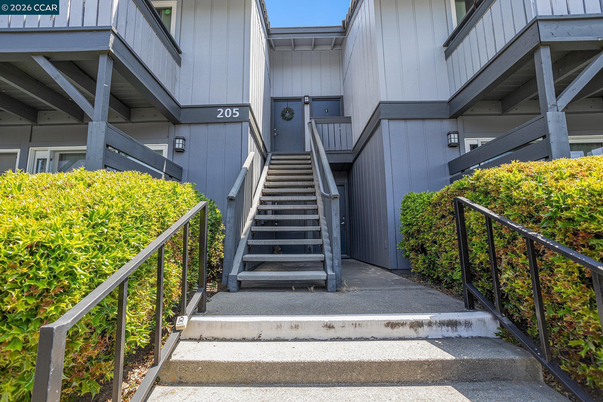 Photo #3: 41135654 Listing: Photo #3