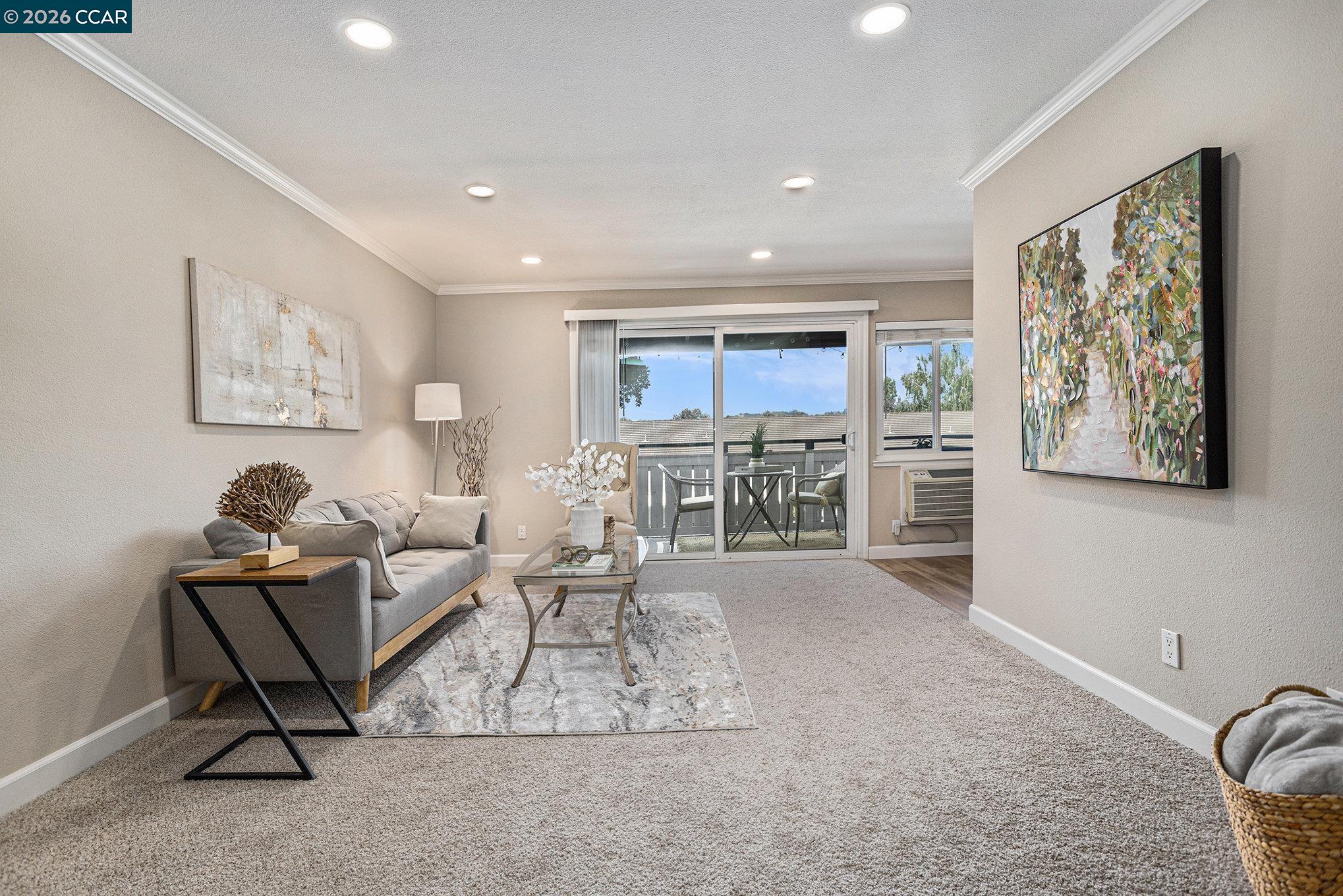 Photo #5: 41135654 Listing: Photo #5