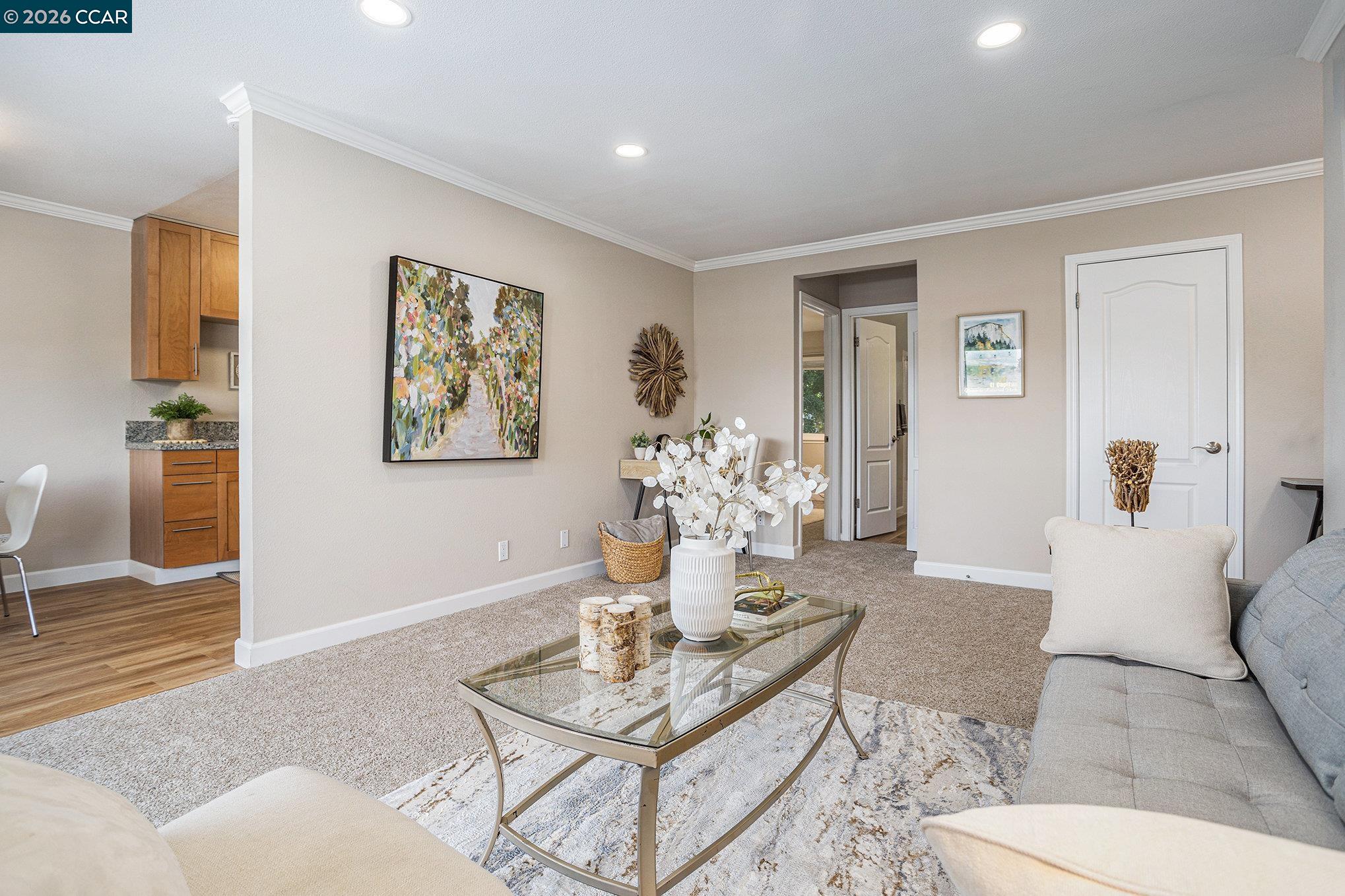 Photo #6: 41135654 Listing: Photo #6