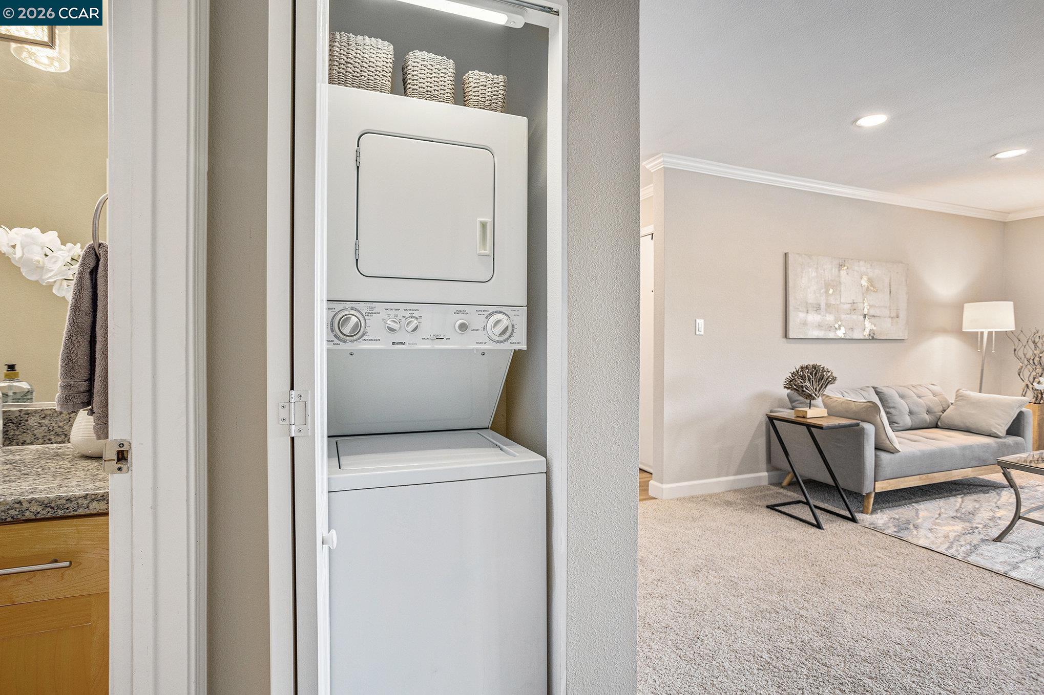 Photo #8: 41135654 Listing: Photo #8