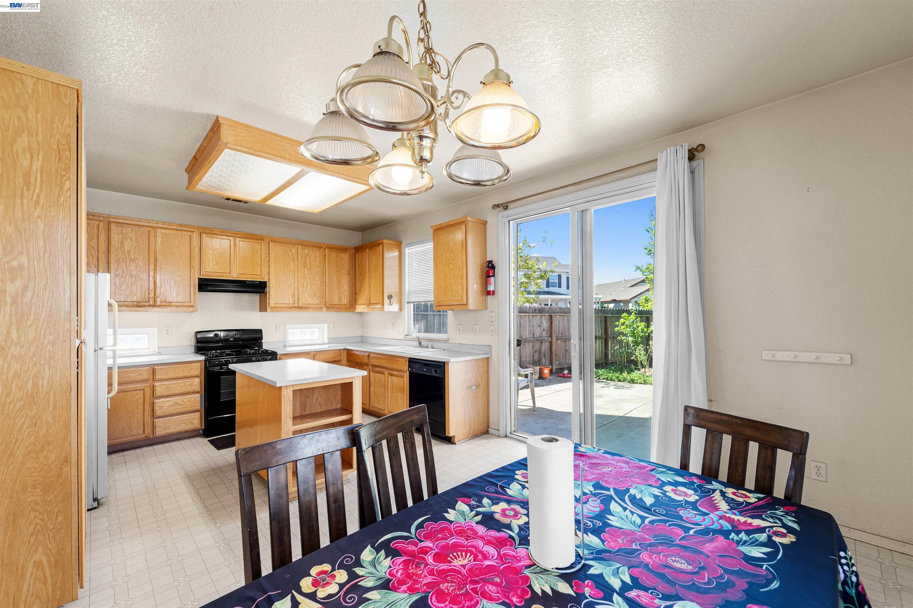 1153 Syracuse Ln, Manteca CA 95336 — photo 23