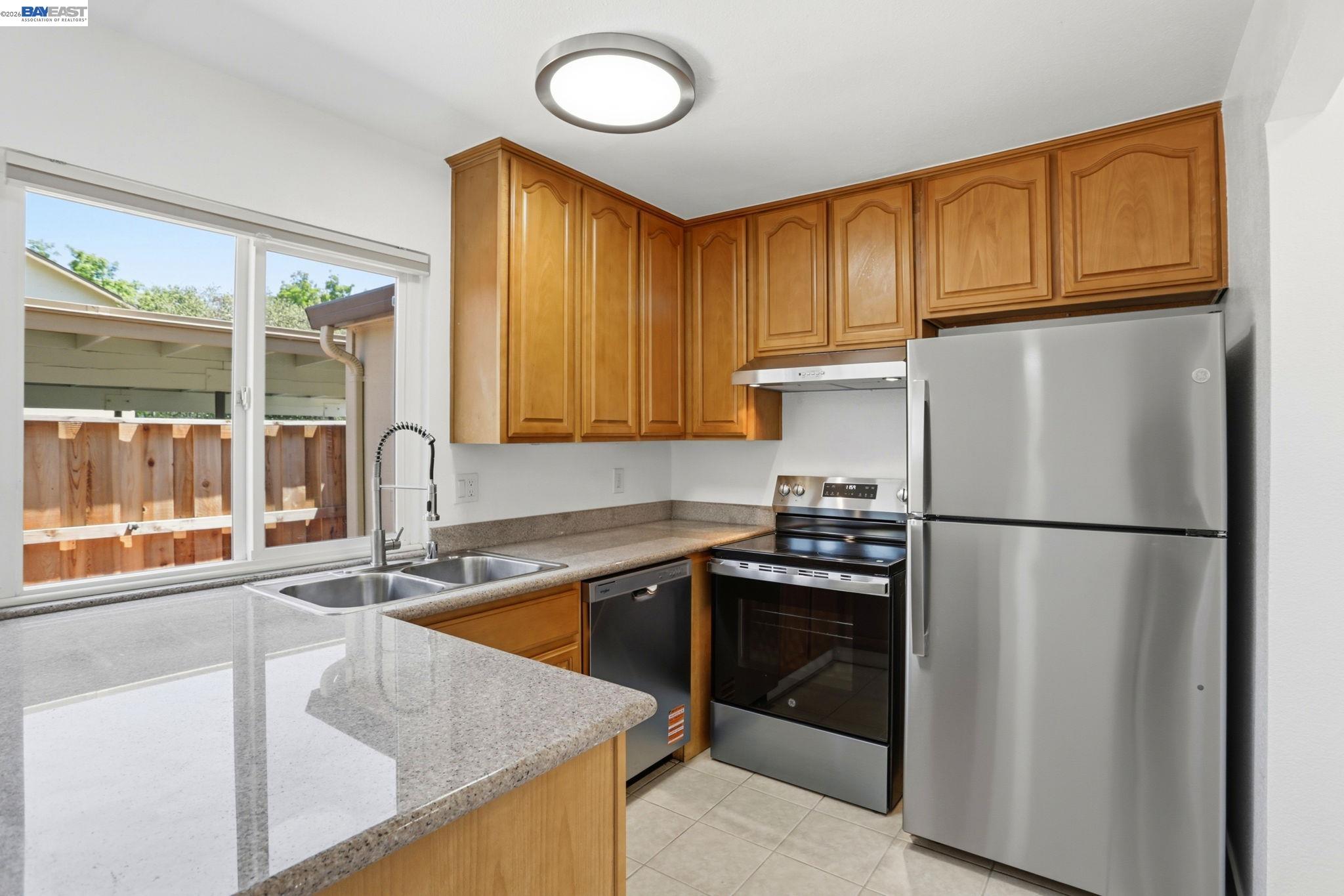 Photo #8: 41135686 Listing: Photo #8