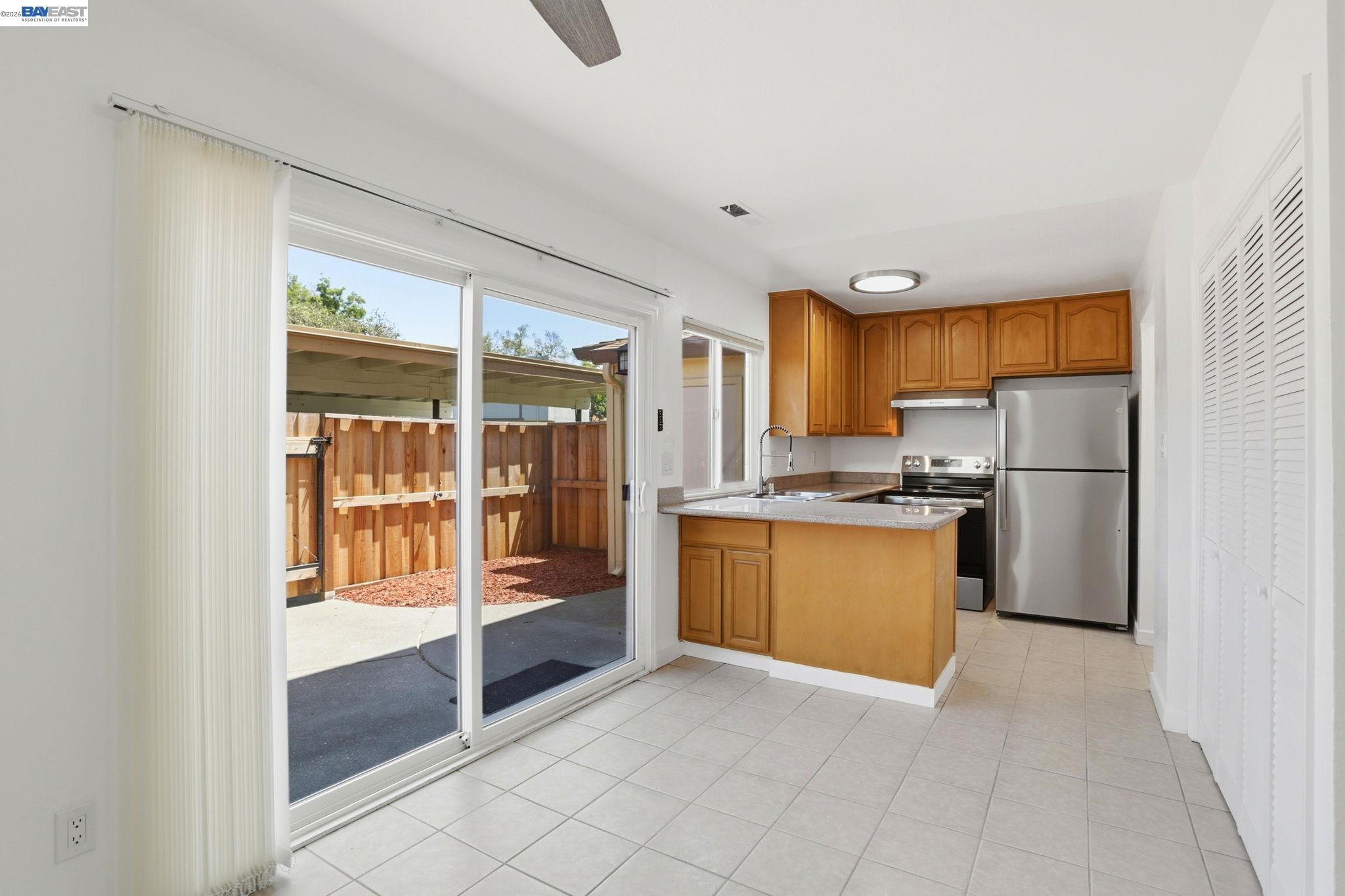 Photo #9: 41135686 Listing: Photo #9