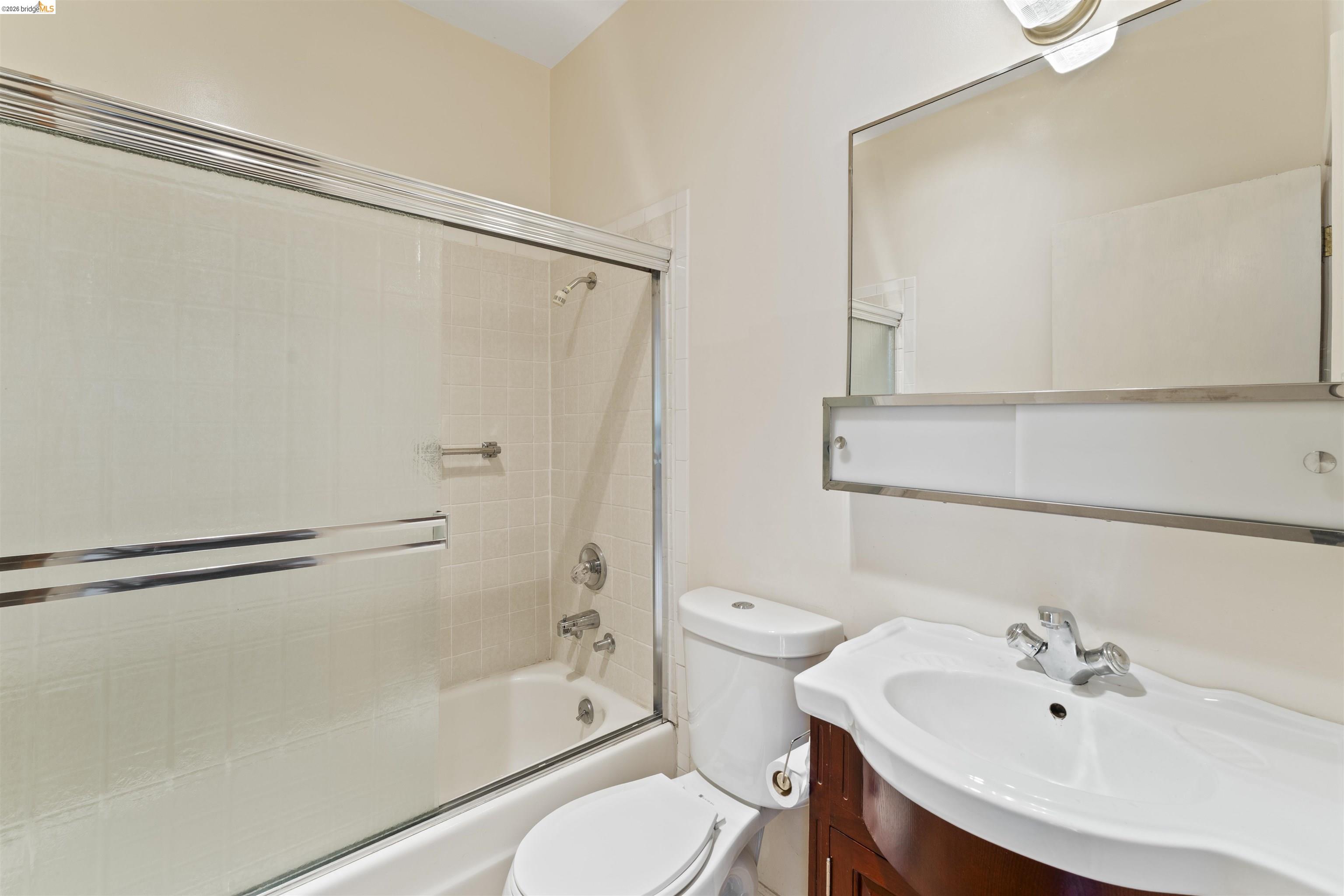 2715 Benvenue Ave, Berkeley CA 94705 — photo 8