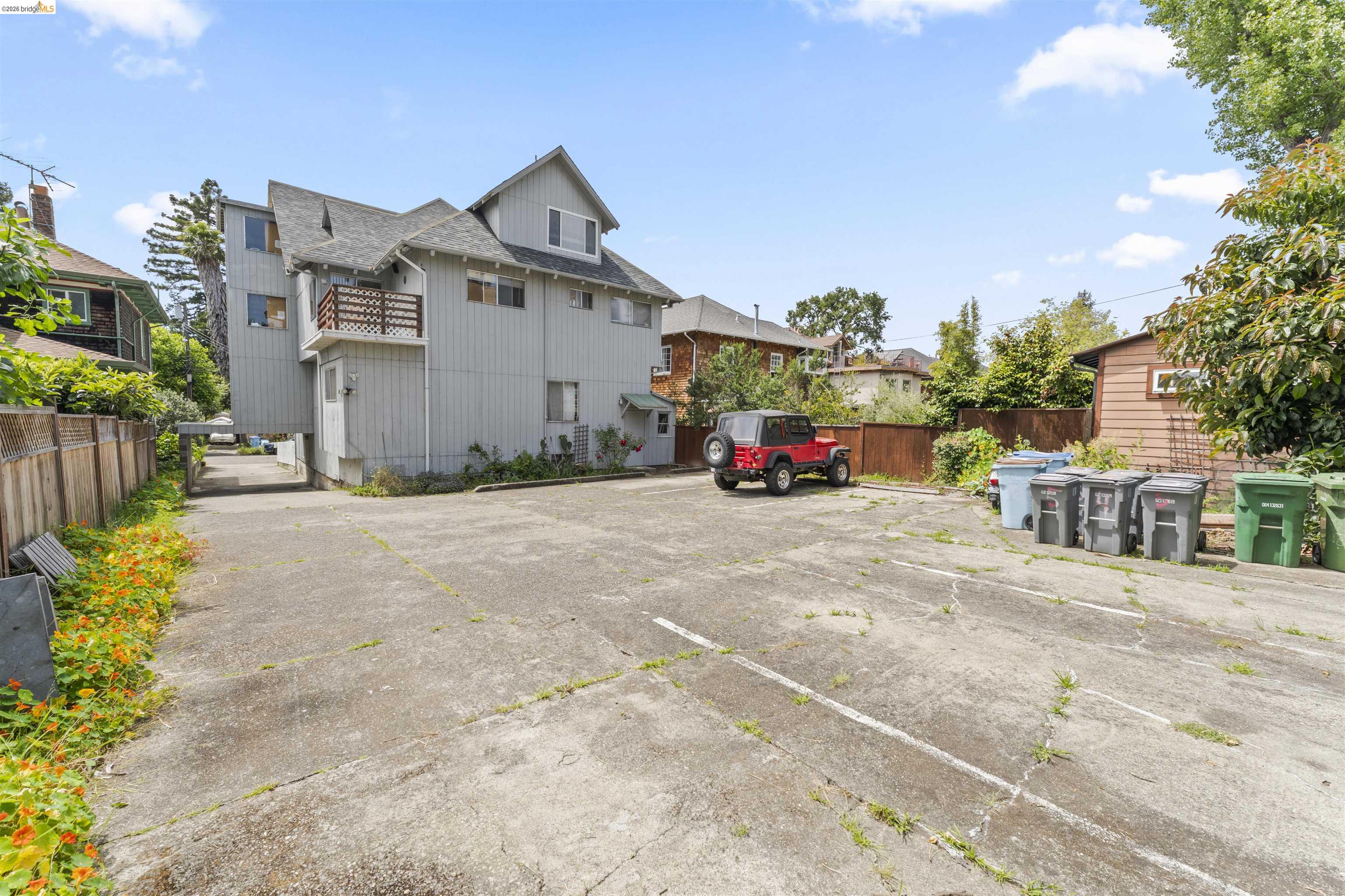2715 Benvenue Ave, Berkeley CA 94705 — photo 10