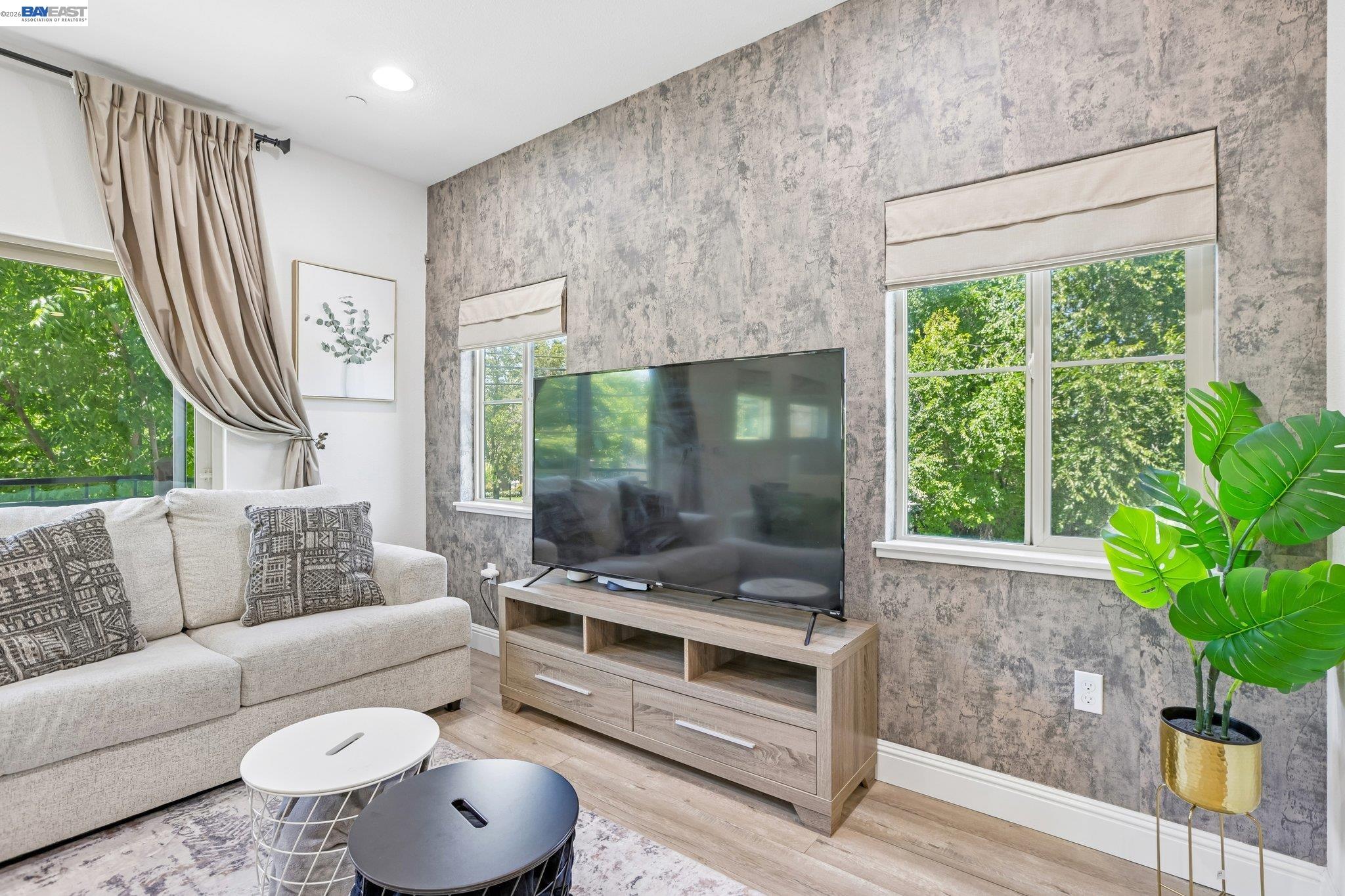 Photo #5: 41135696 Listing: Photo #5