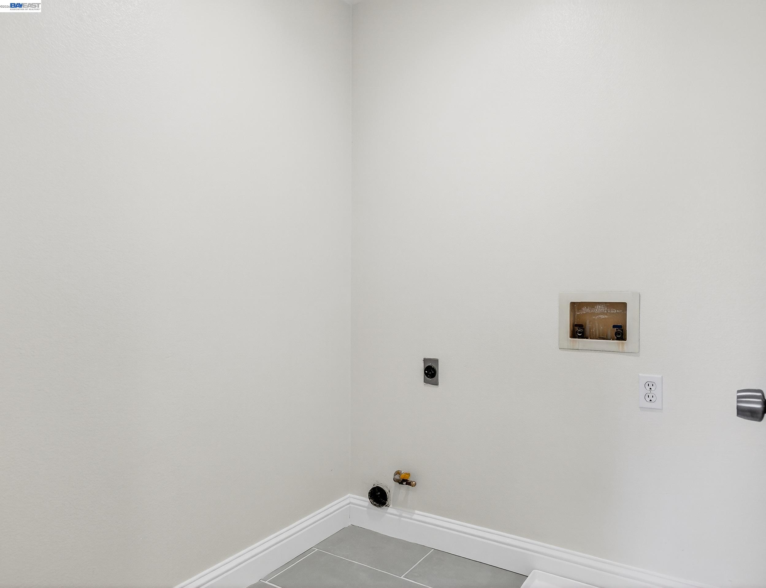 34907 Limestone Ct, Union City CA 94587 — photo 32