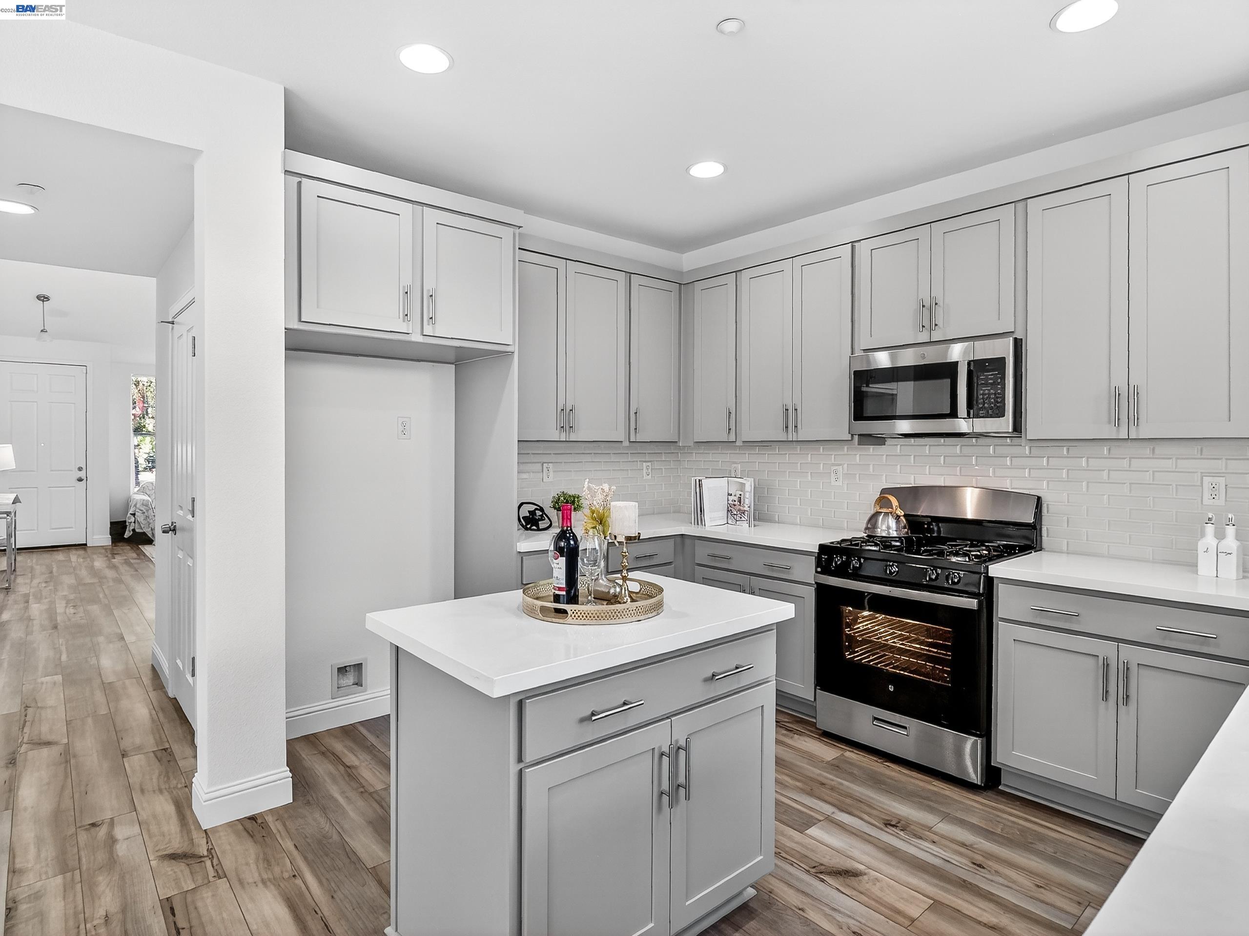 34907 Limestone Ct, Union City CA 94587 — photo 10