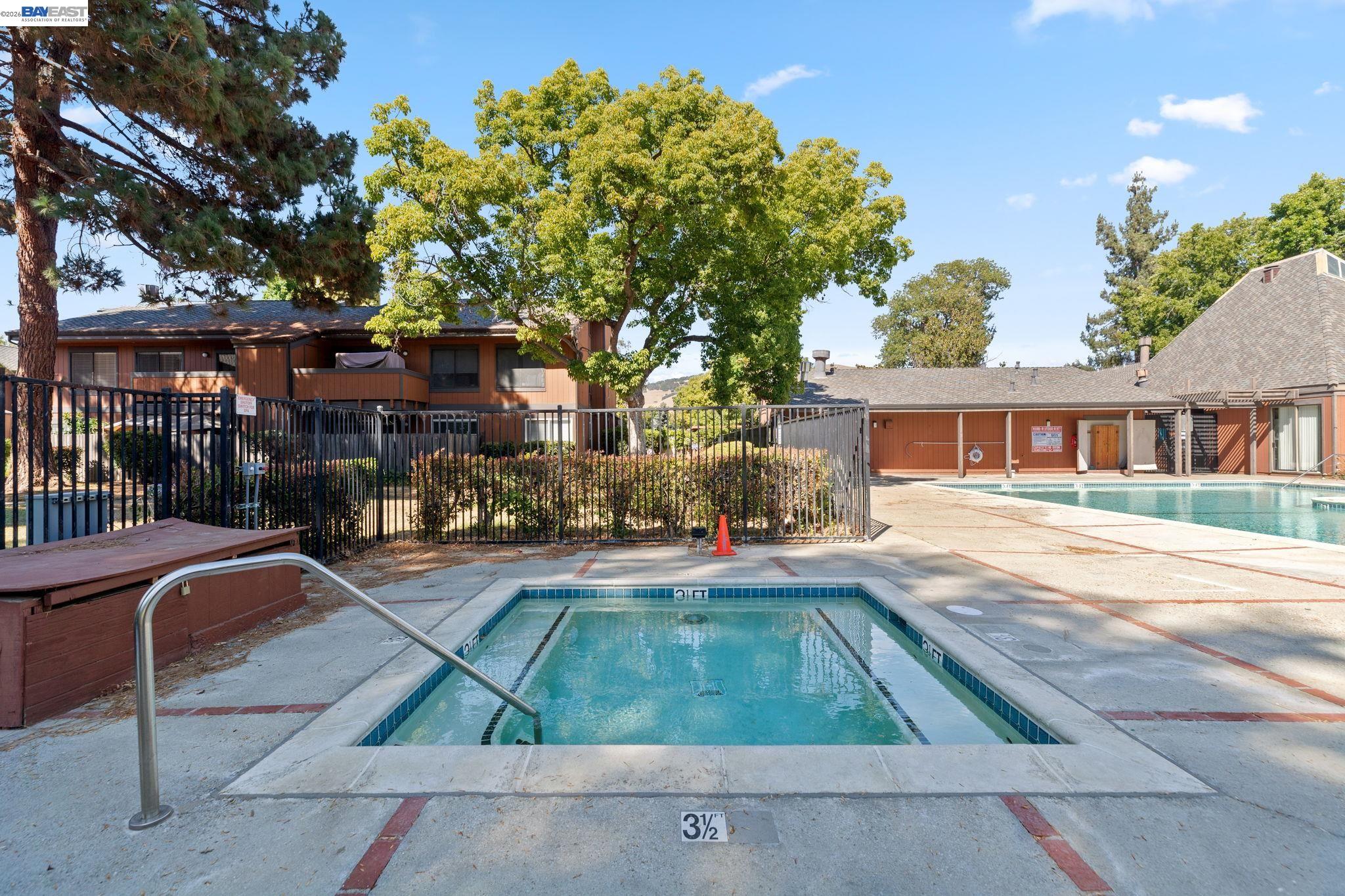 Photo #42: 41135738 Listing: Photo #42