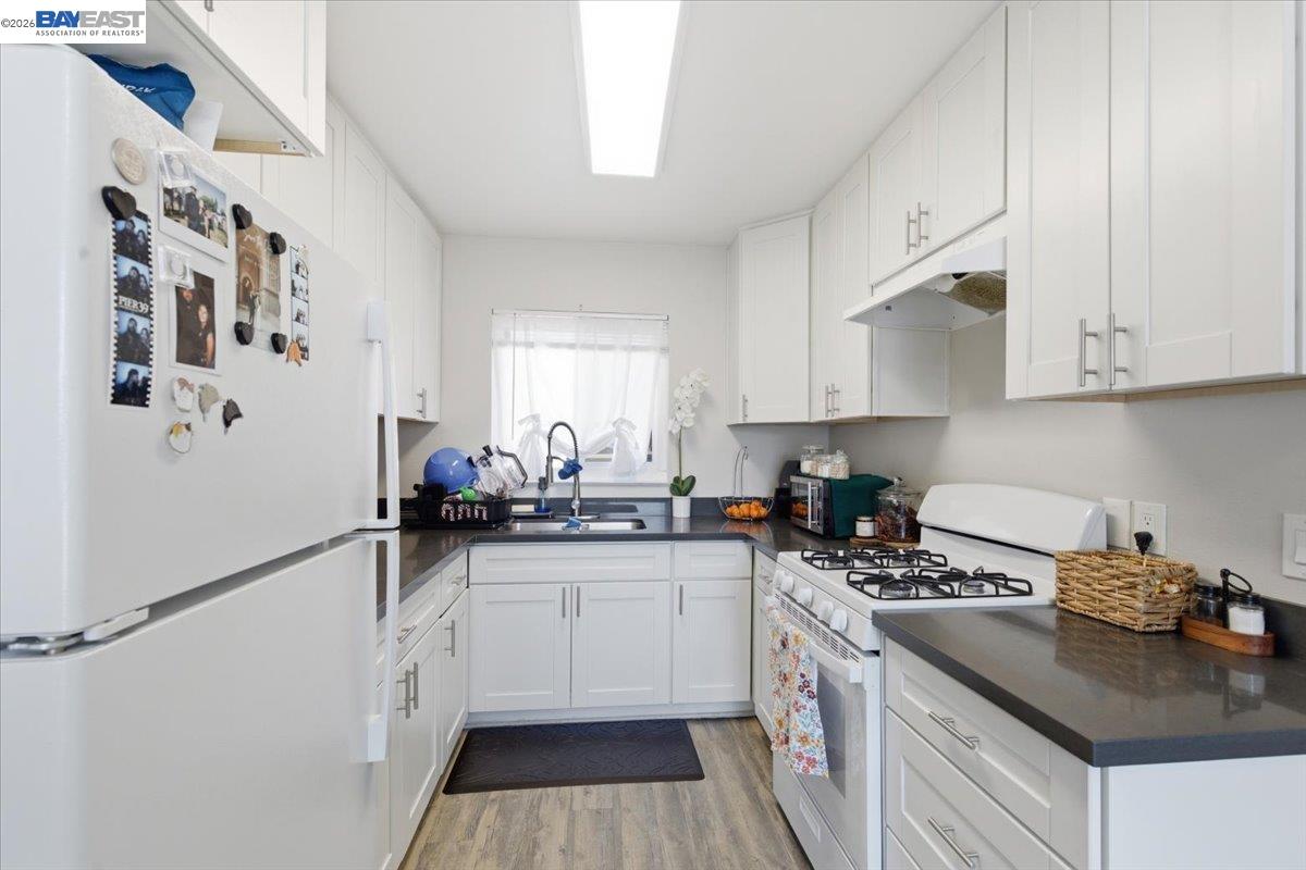 882 W Tennyson Rd, Hayward CA 94544 — photo 44