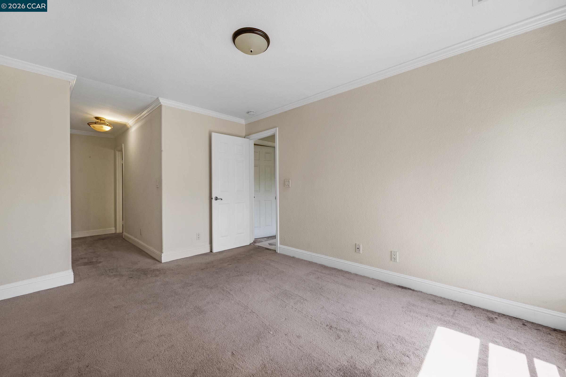 Photo #22: 41135744 Listing: Photo #22