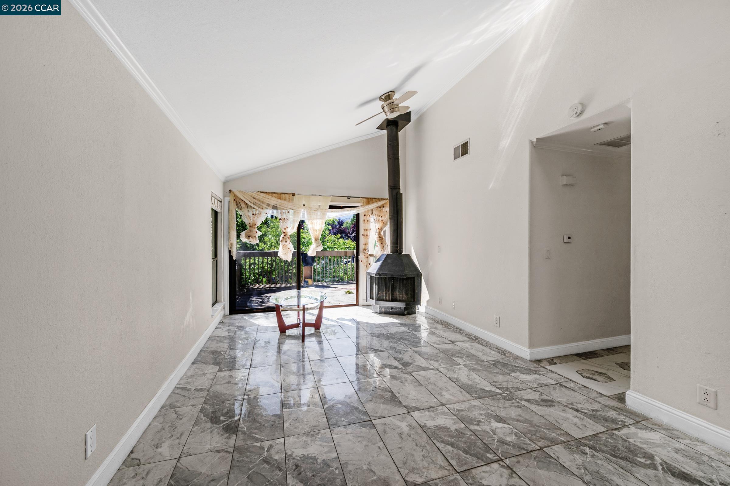 Photo #4: 41135744 Listing: Photo #4
