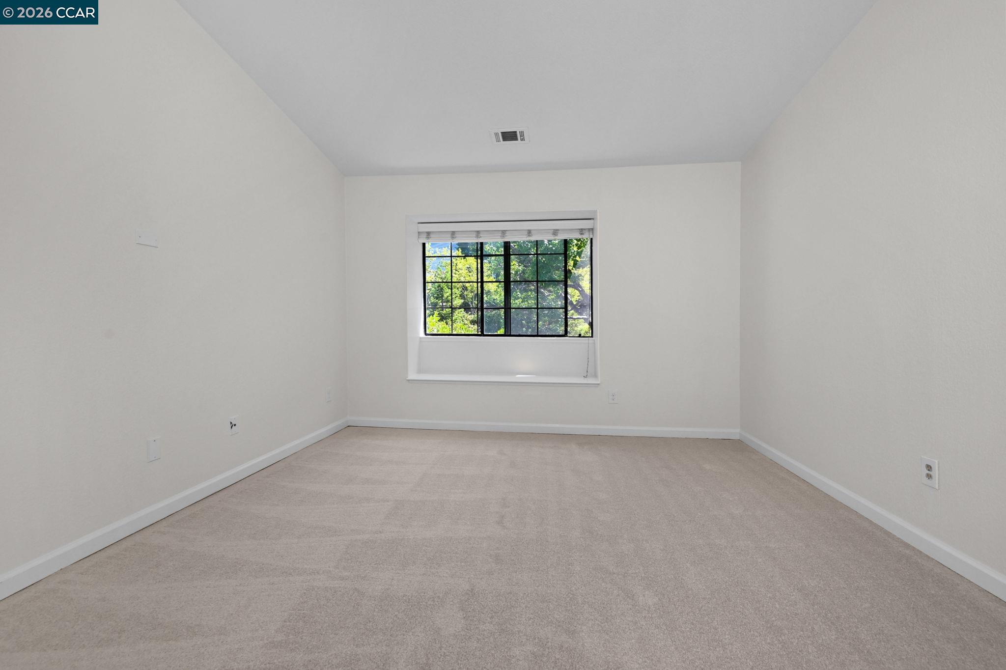 Photo #21: 41135745 Listing: Photo #21