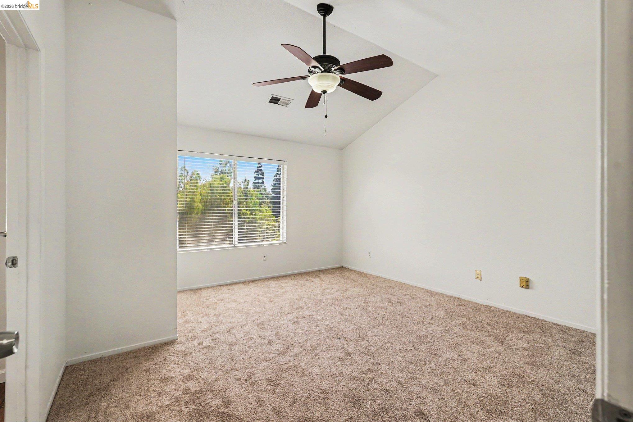 2129 Stratford Ct, Antioch CA 94509 — photo 20