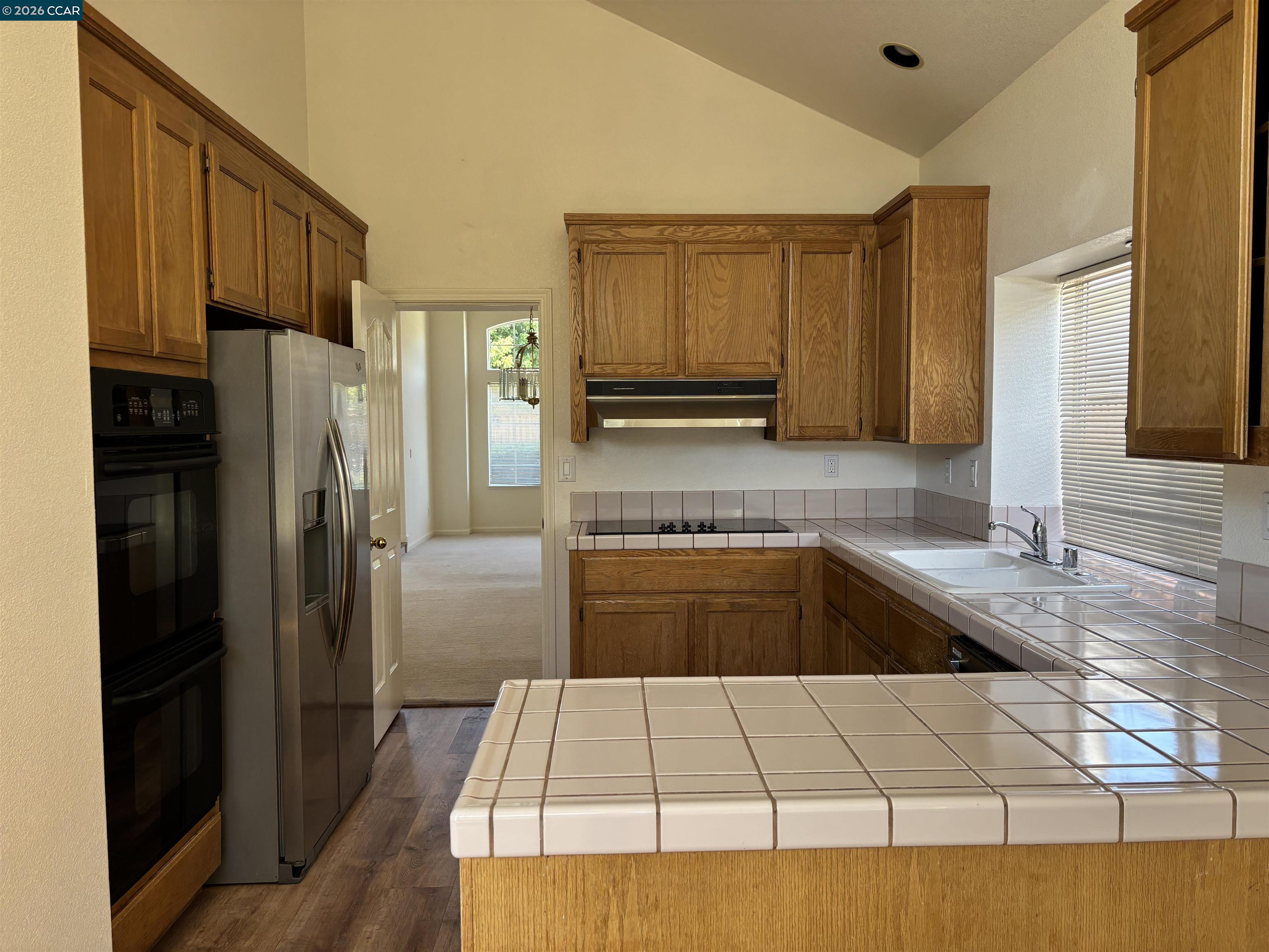 2120 Lynwood Way, Antioch CA 94509 — photo 8