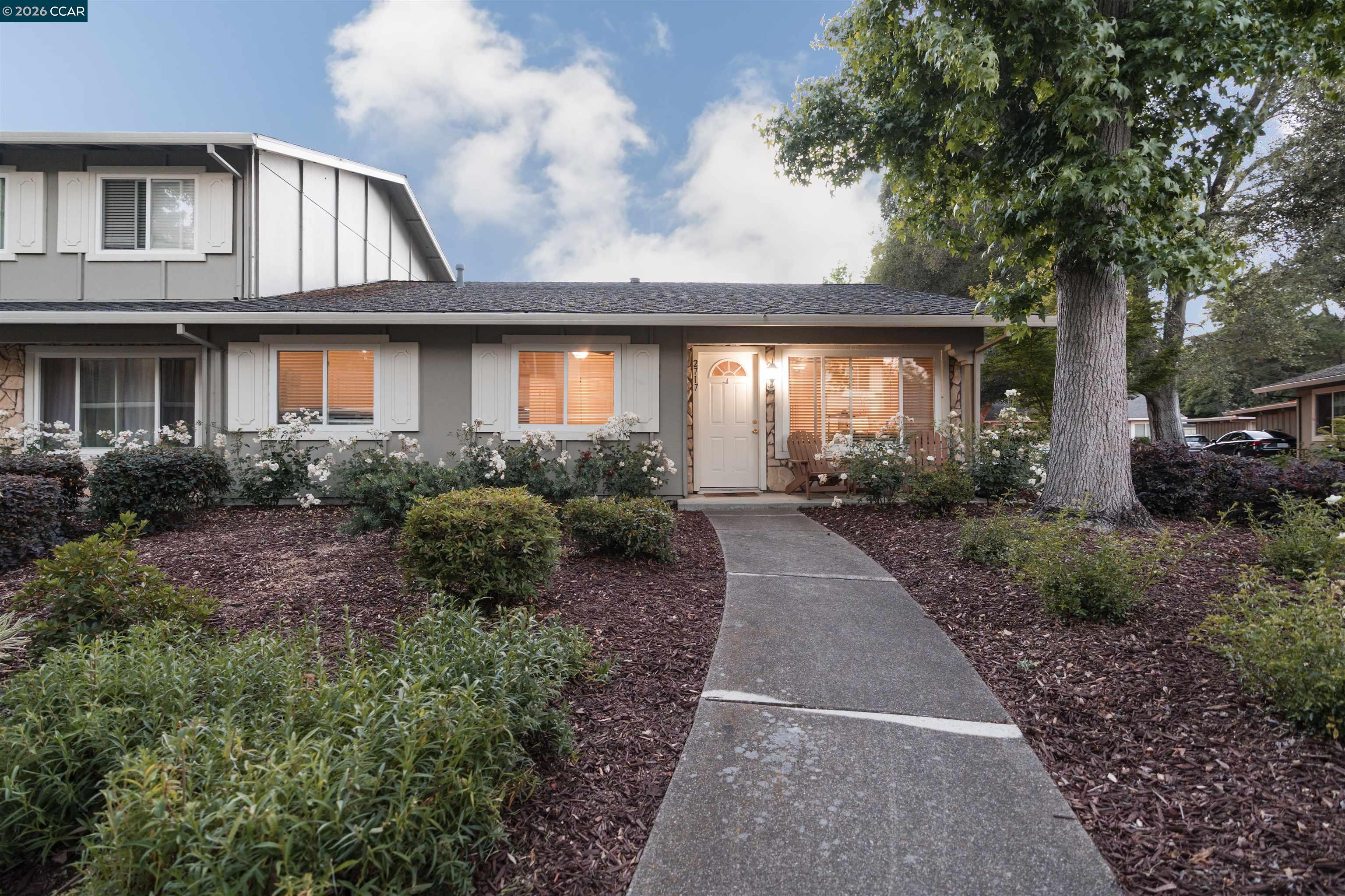 Photo #1: 41135783 Listing: Photo #1