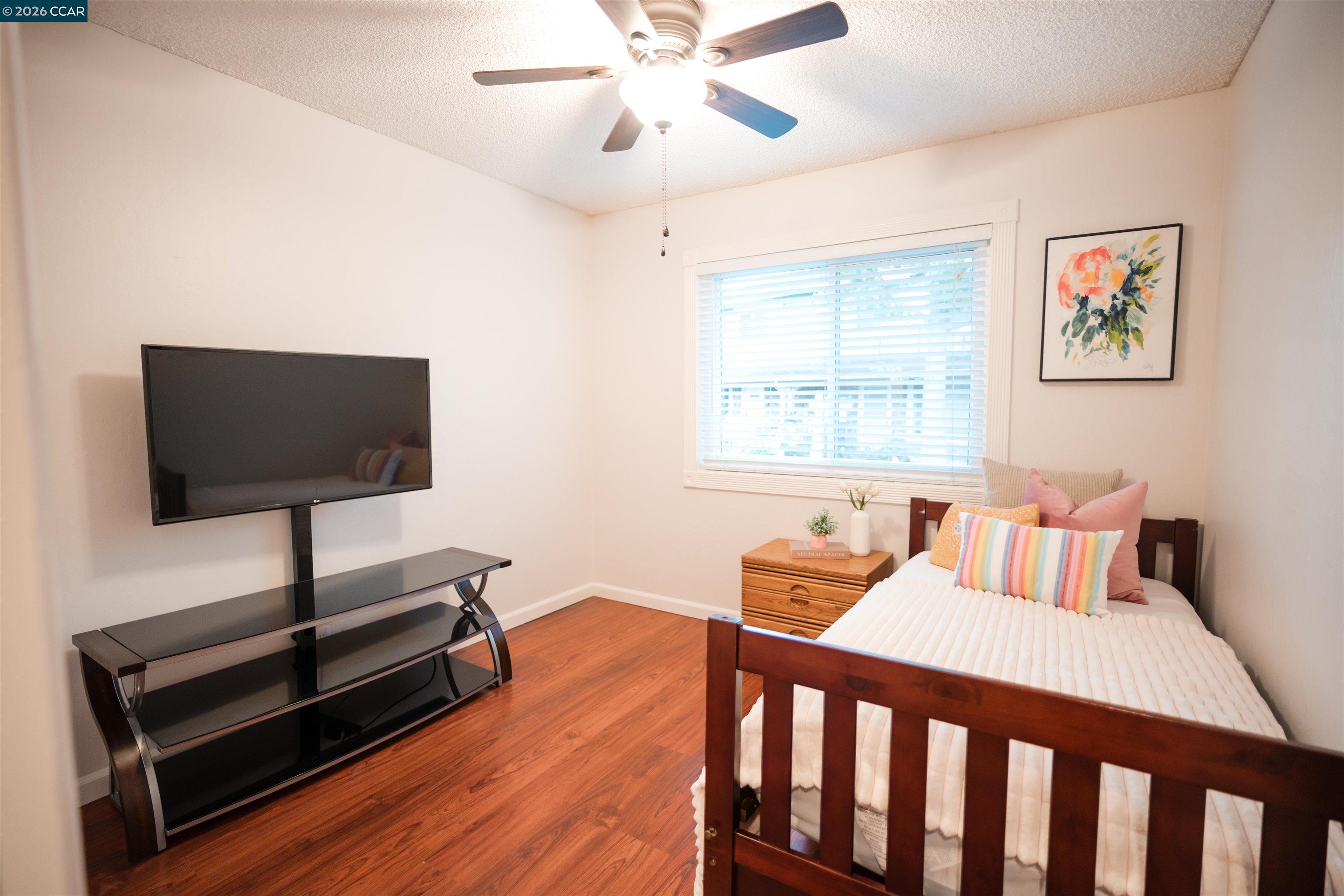 Photo #11: 41135783 Listing: Photo #11