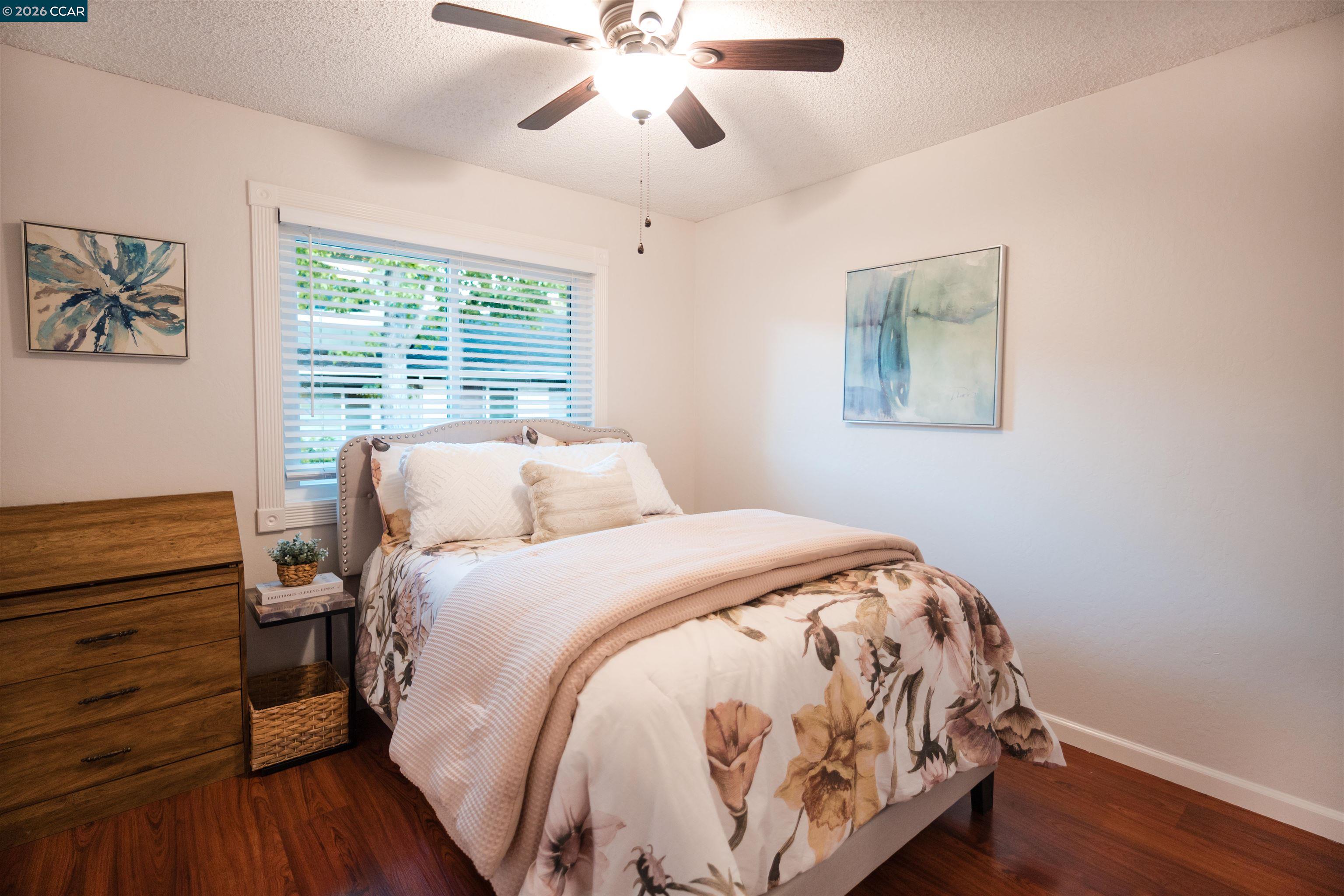 Photo #12: 41135783 Listing: Photo #12