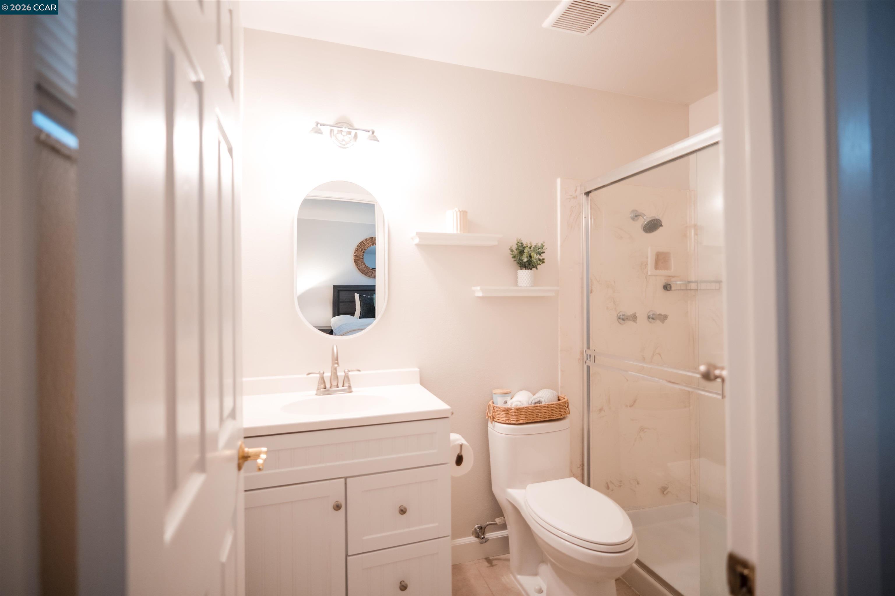 Photo #16: 41135783 Listing: Photo #16