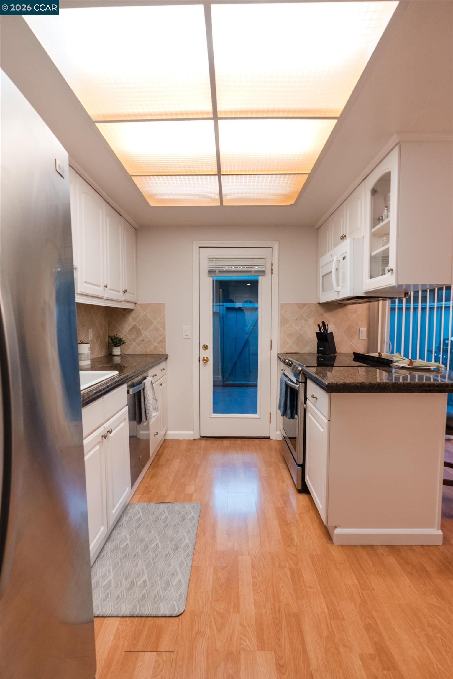 Photo #7: 41135783 Listing: Photo #7