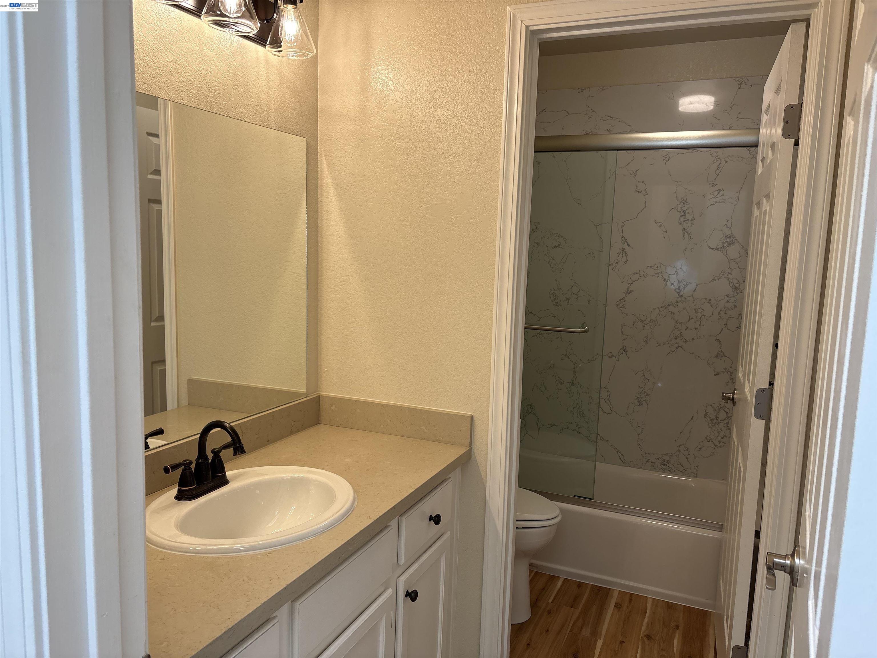 Photo #15: 41135786 Listing: Photo #15