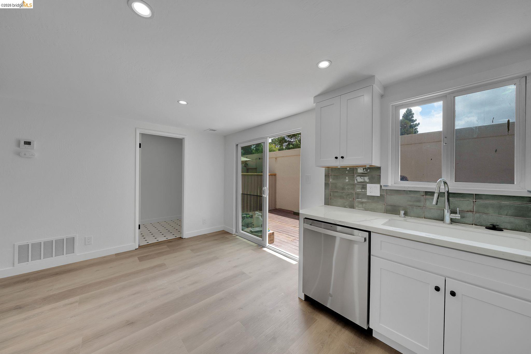 Photo #13: 41135791 Listing: Photo #13