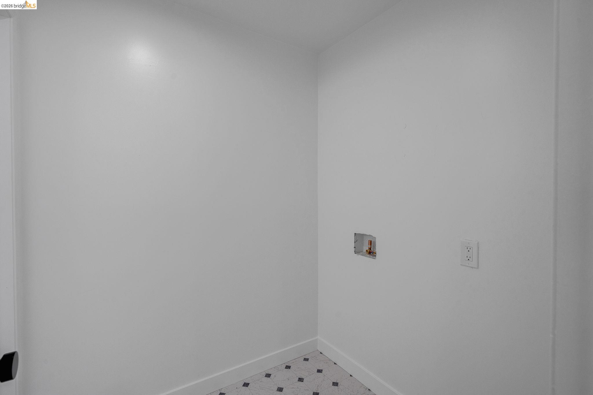 Photo #15: 41135791 Listing: Photo #15