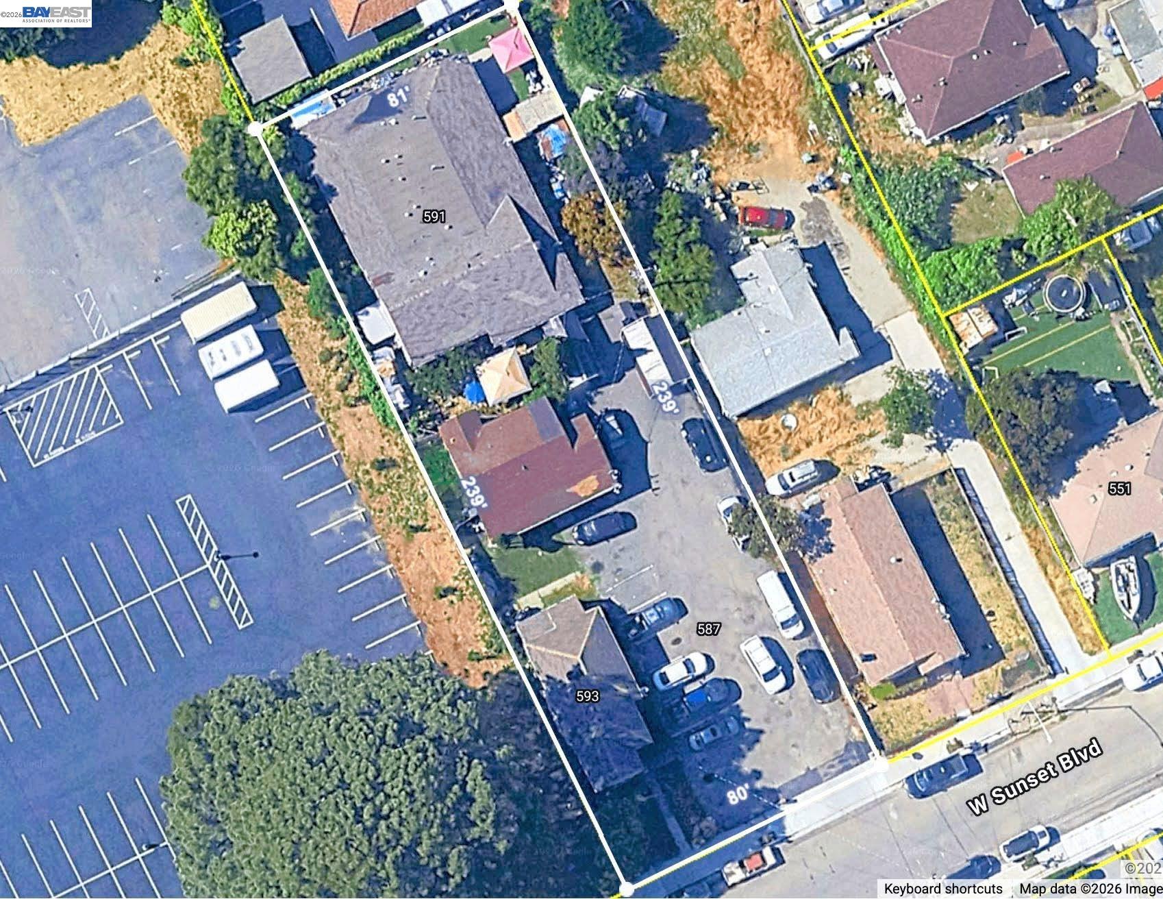 591 W Sunset Blvd, Hayward CA 94541