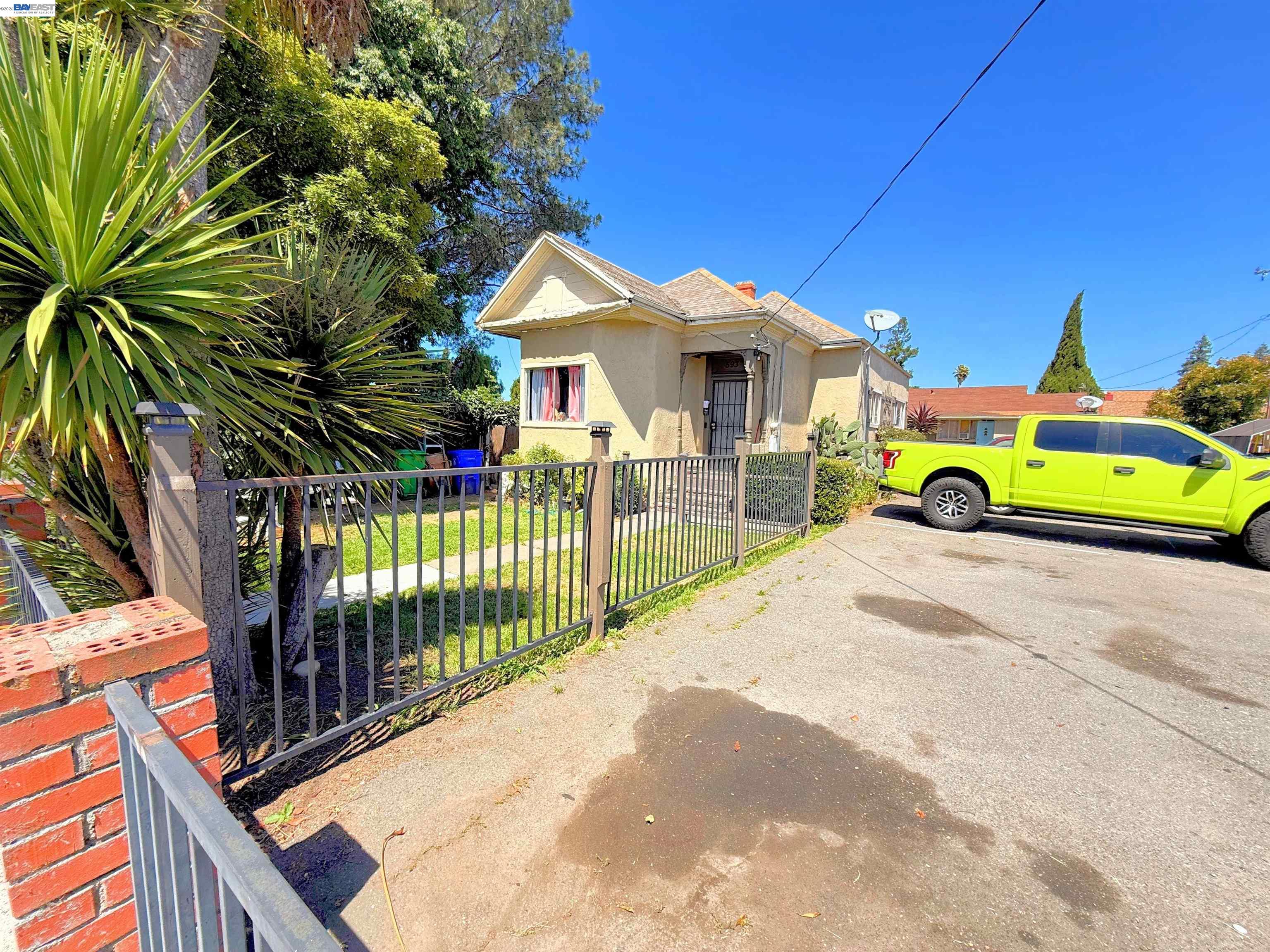 591 W Sunset Blvd, Hayward CA 94541 — photo 2